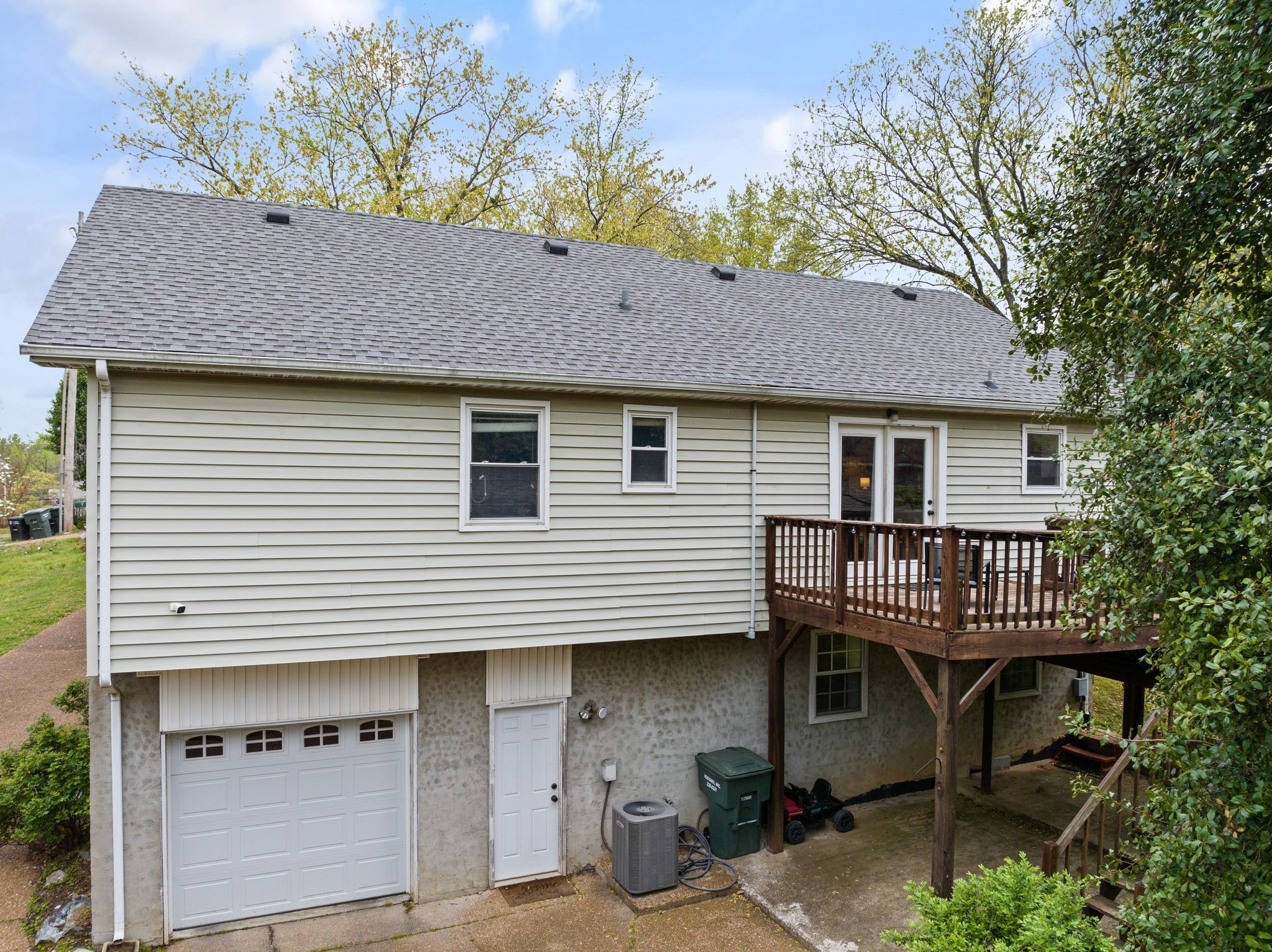 1509 Pointer Ct