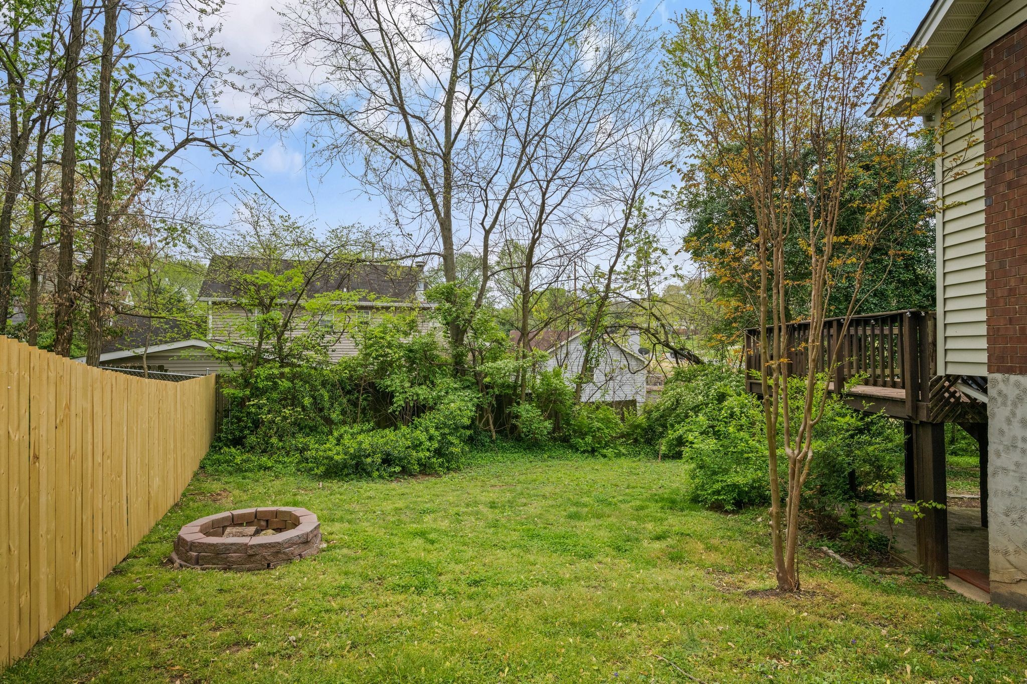 1509 Pointer Ct