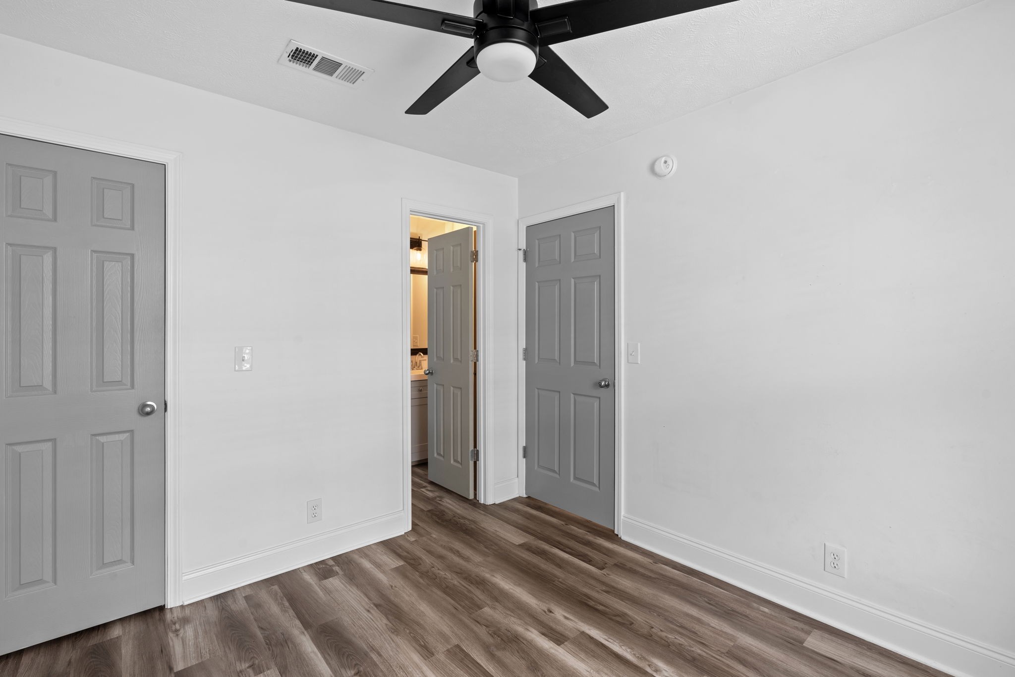 4844 Chelanie Cir