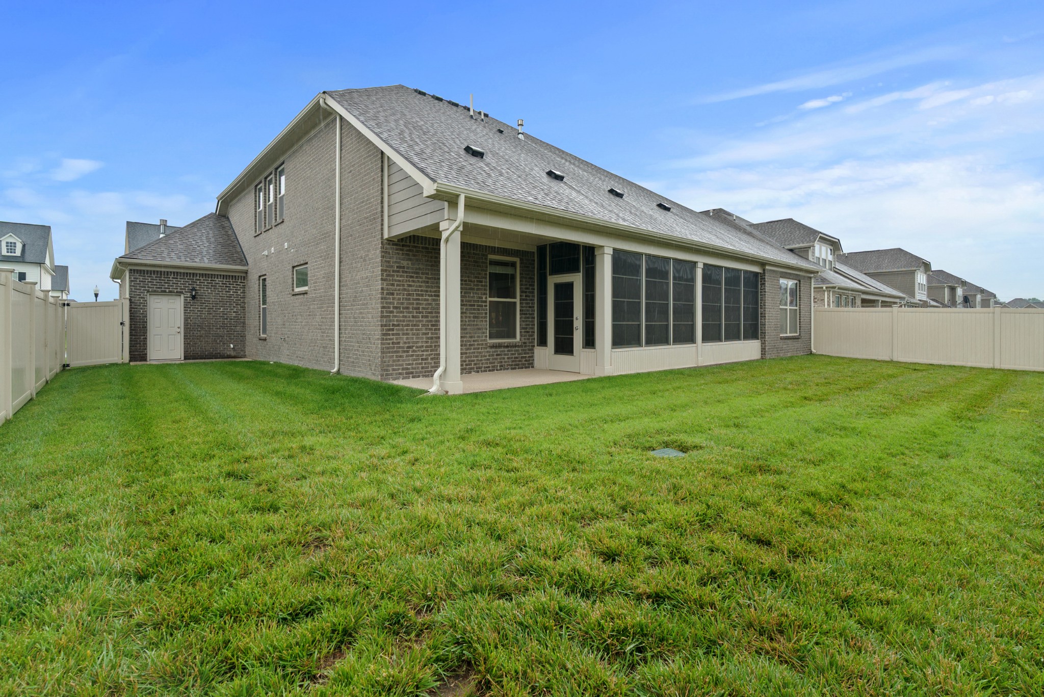 4731 Onyx Ln