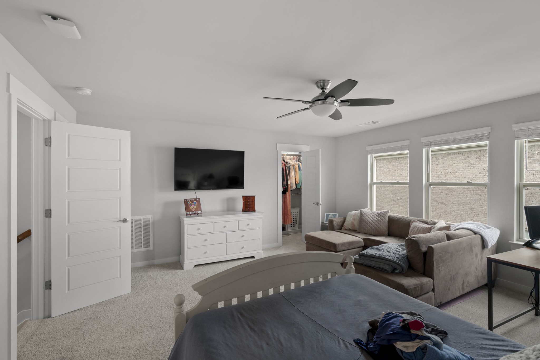 4731 Onyx Ln