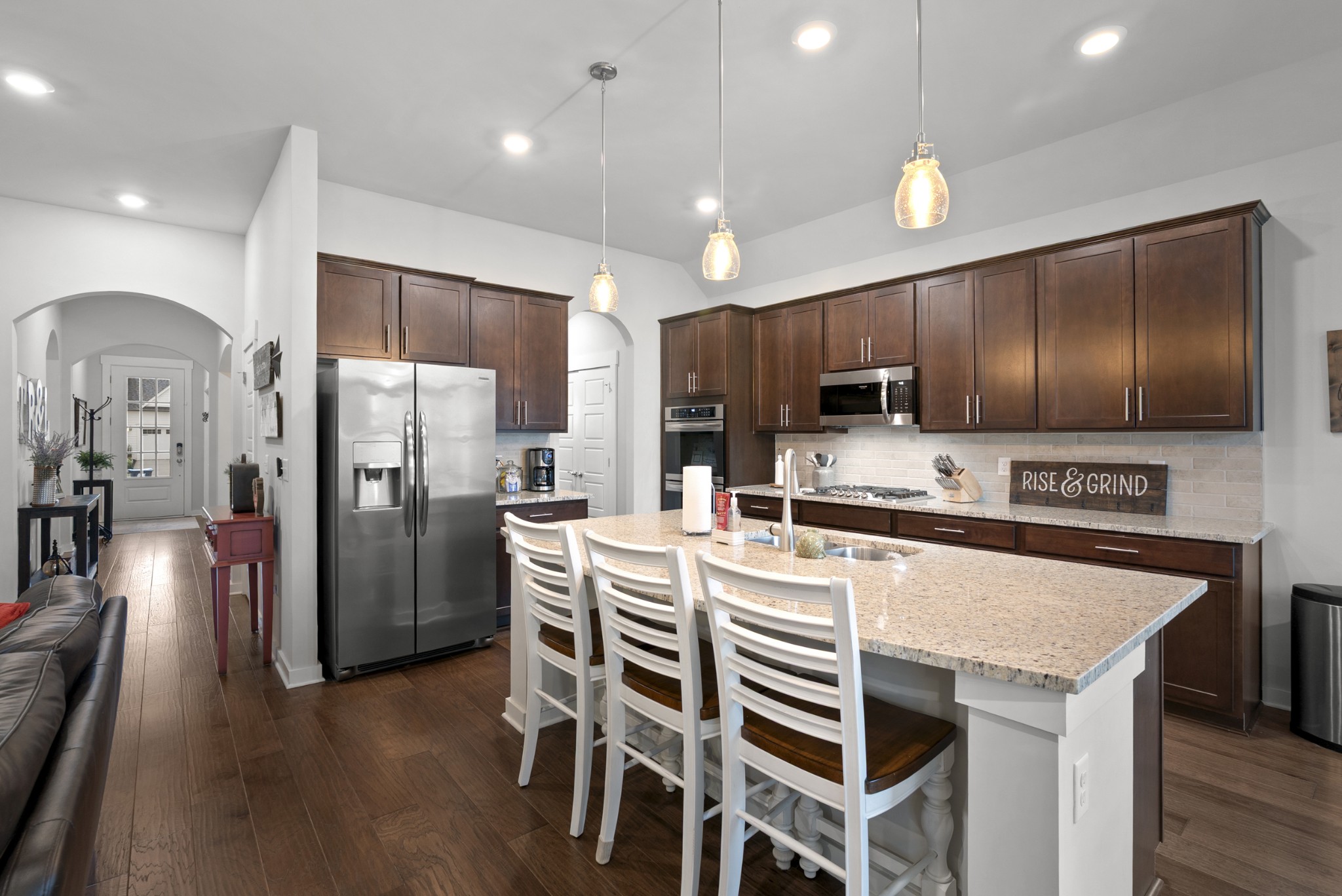 4731 Onyx Ln