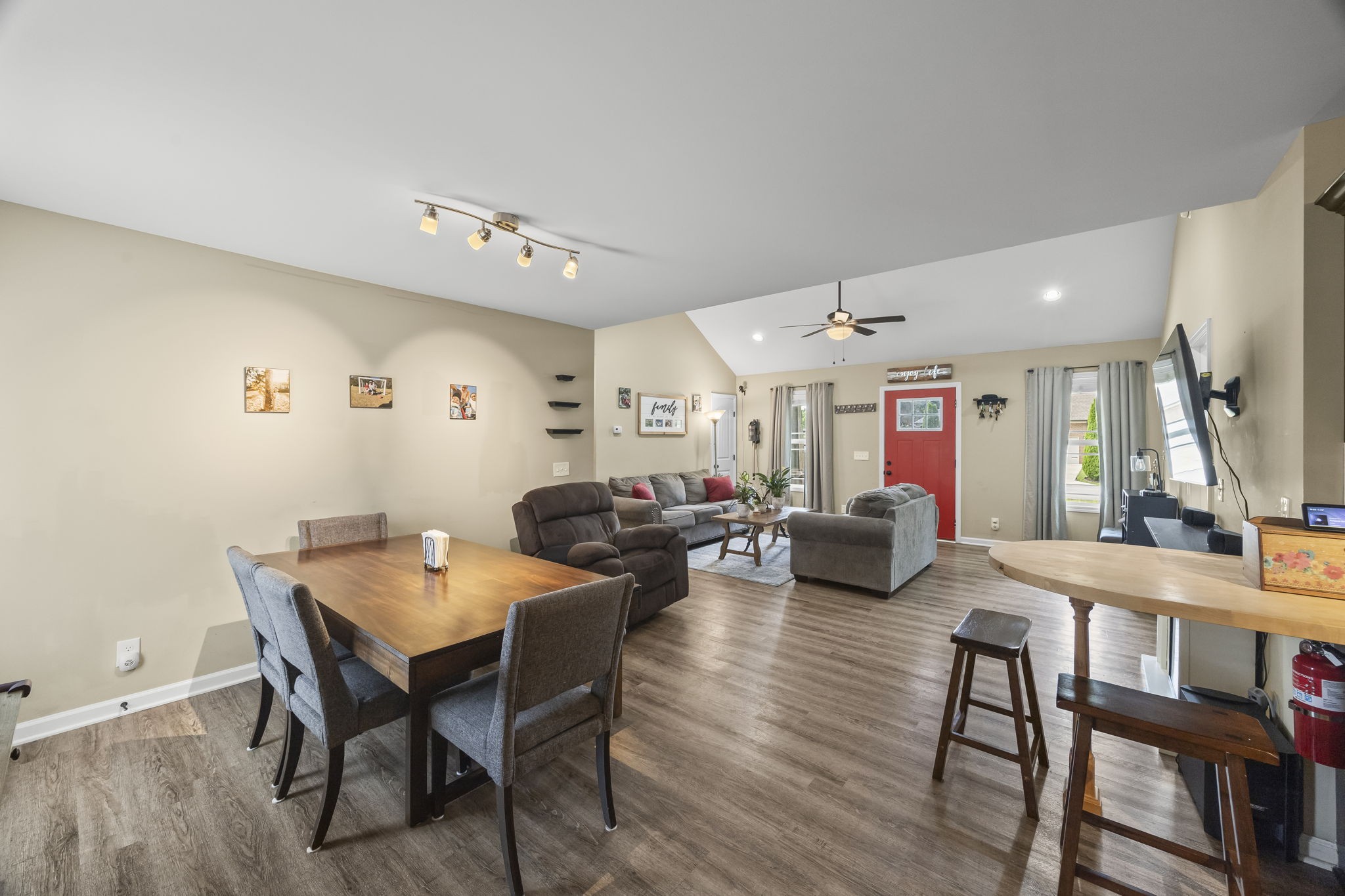 311 Ester Ln