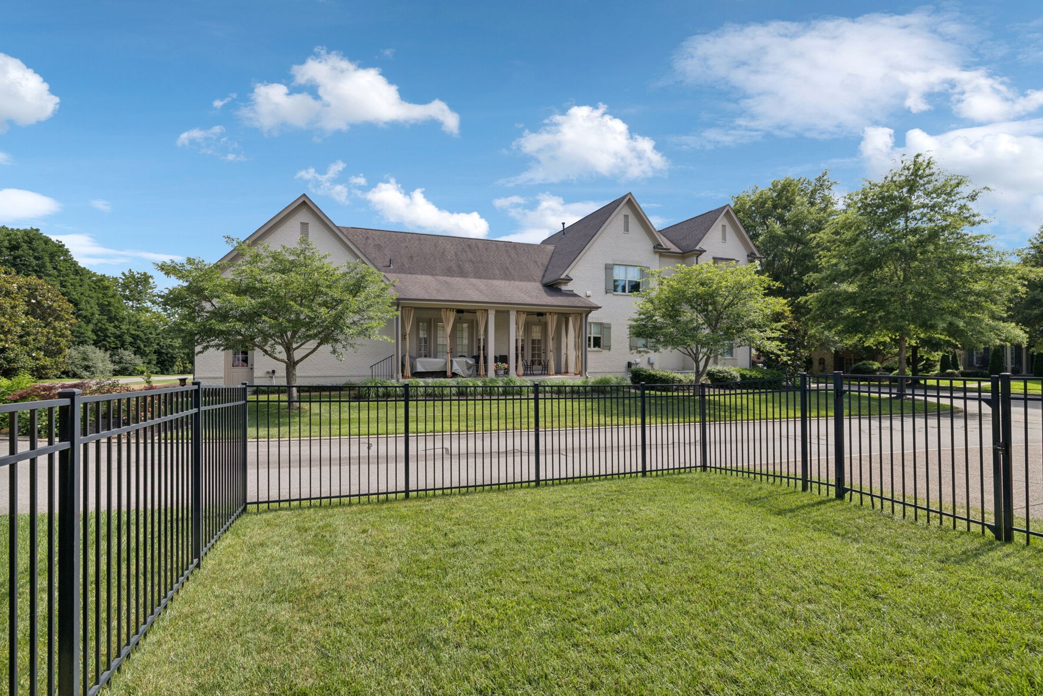 703 Welsh Ln