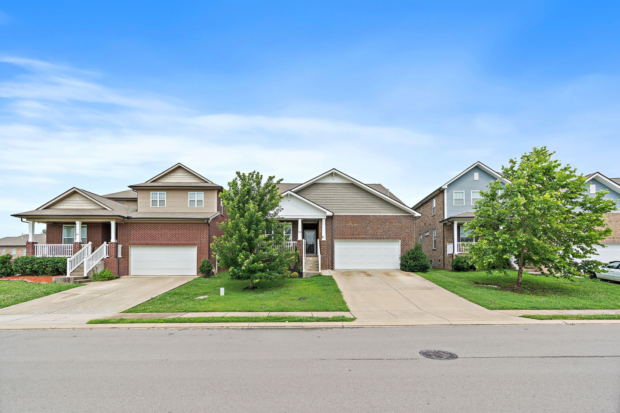 832 Green Meadow Ln