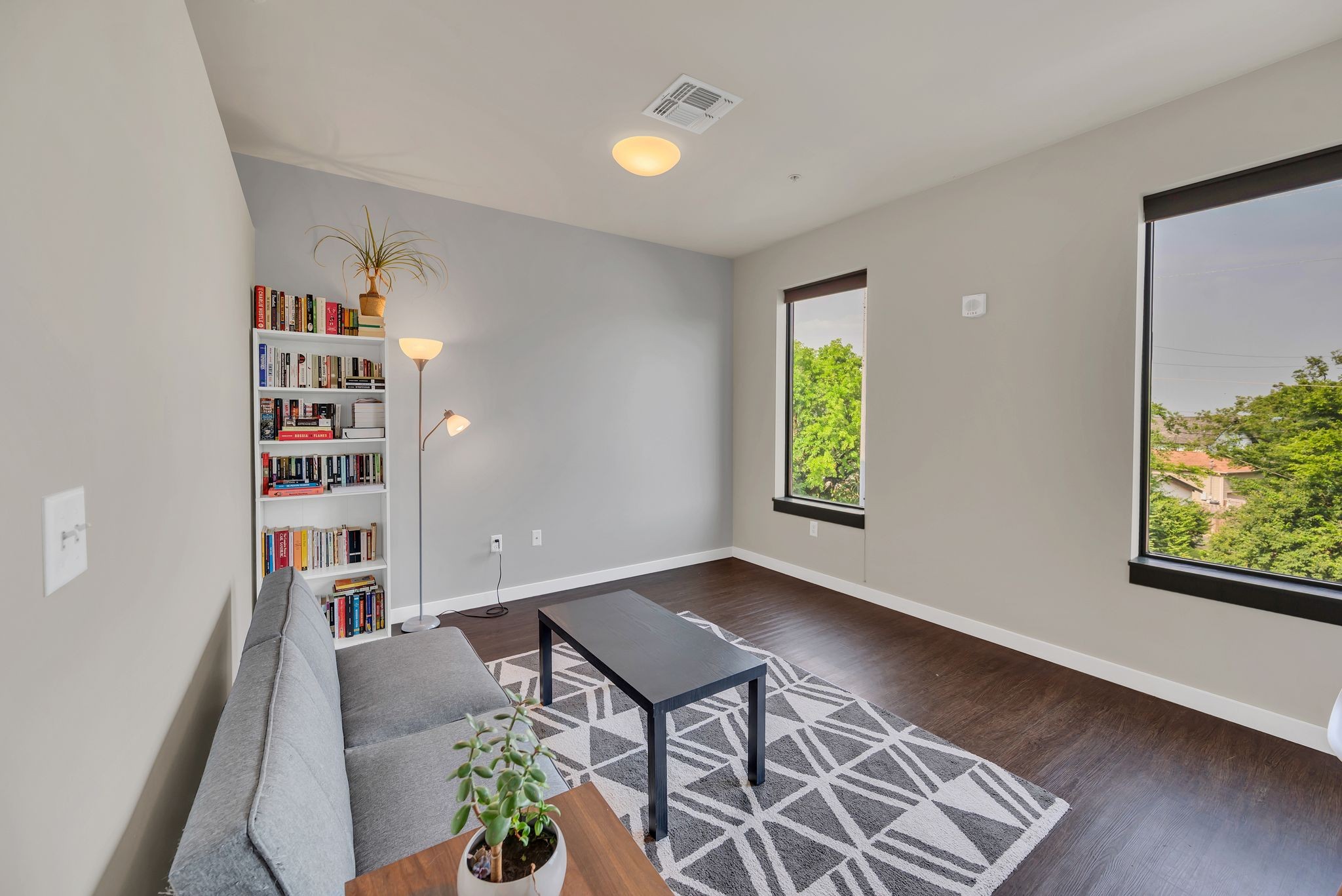 1900 12th Ave, S Unit: 311