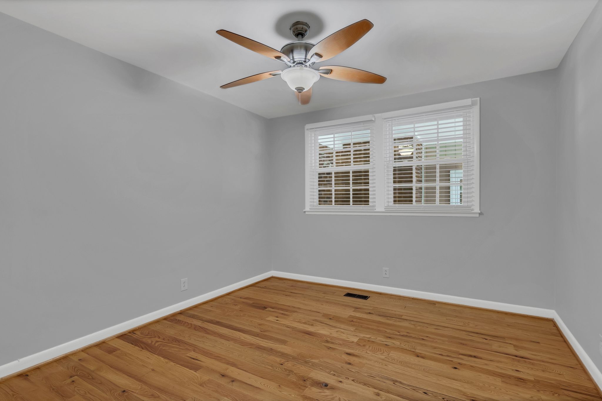505 Shady Oak Dr
