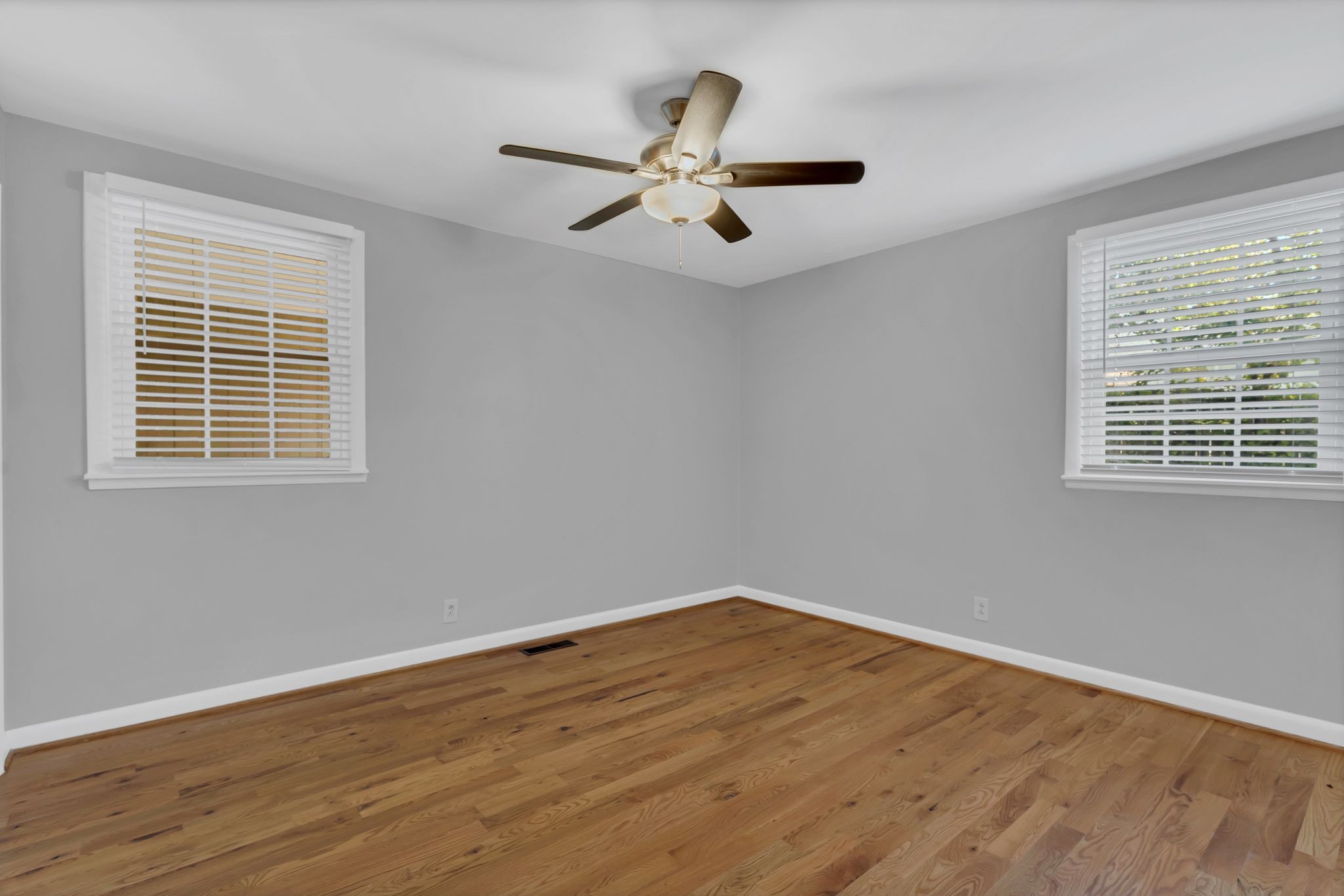 505 Shady Oak Dr