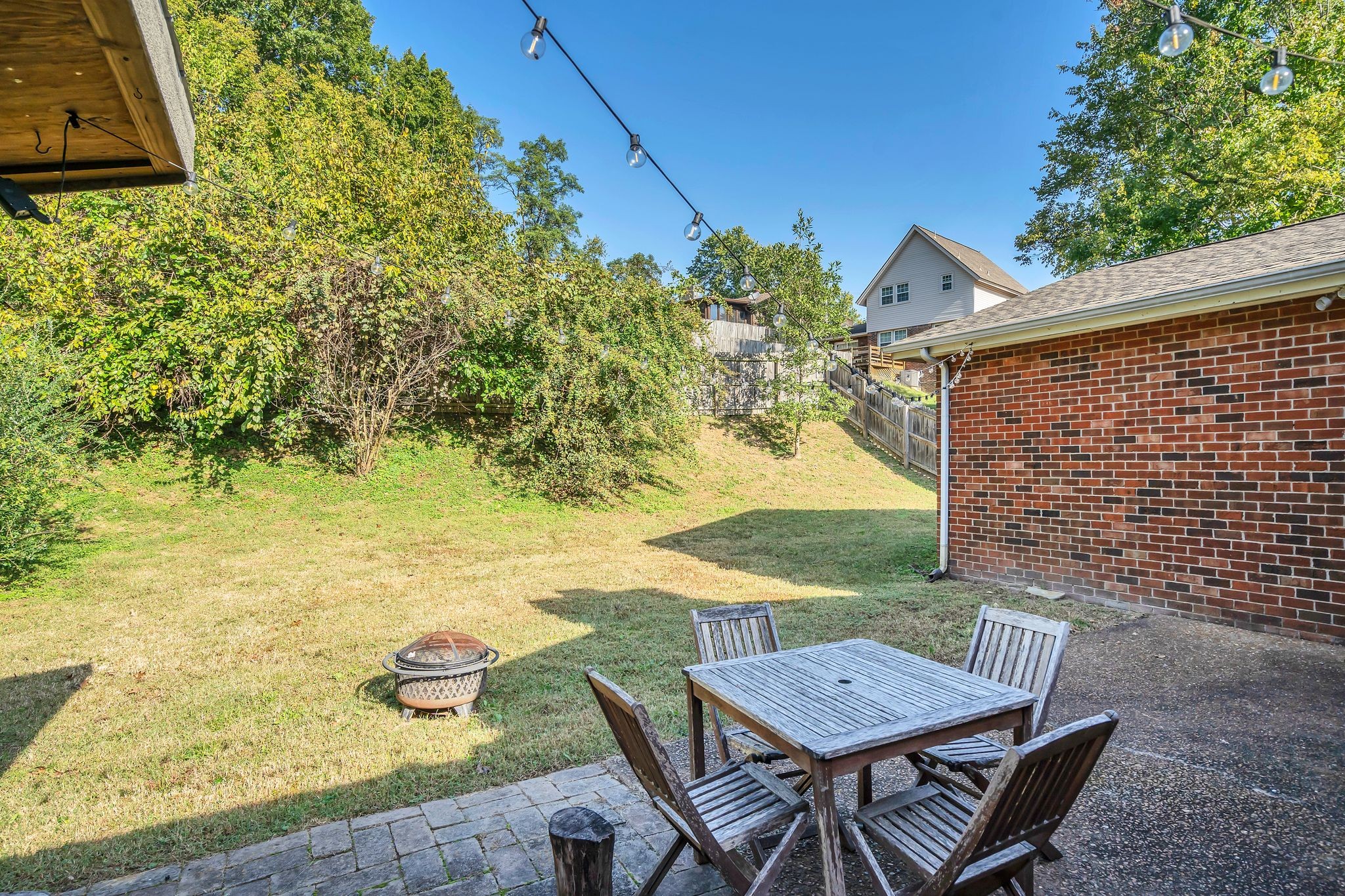 505 Shady Oak Dr