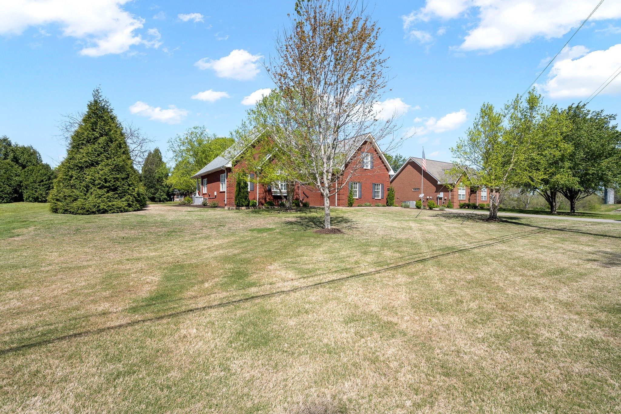 939 Central Valley Road