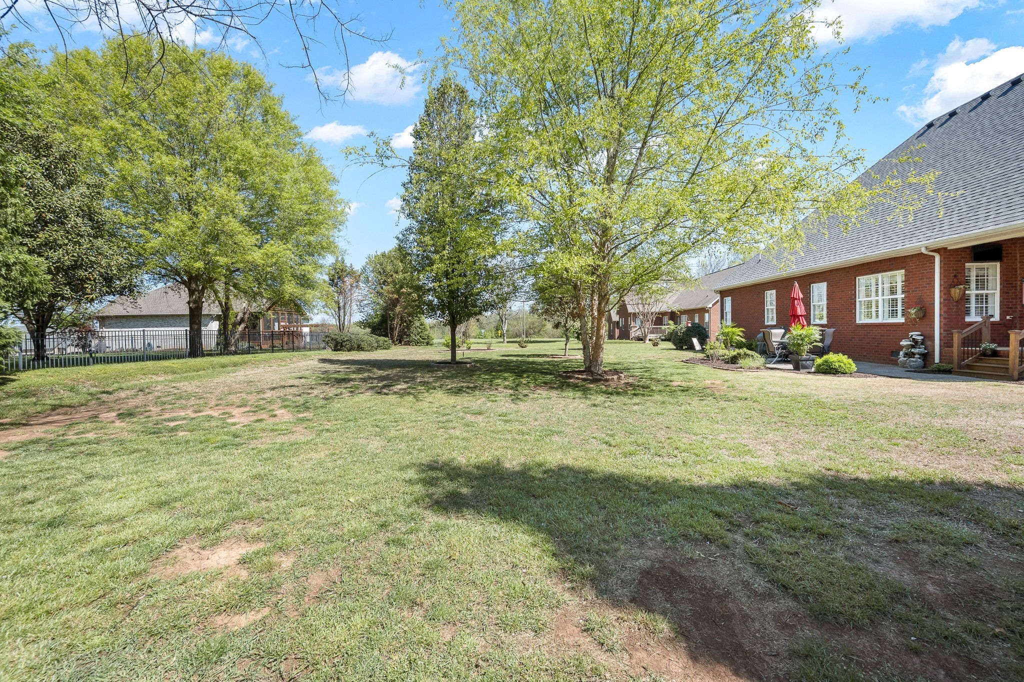939 Central Valley Road