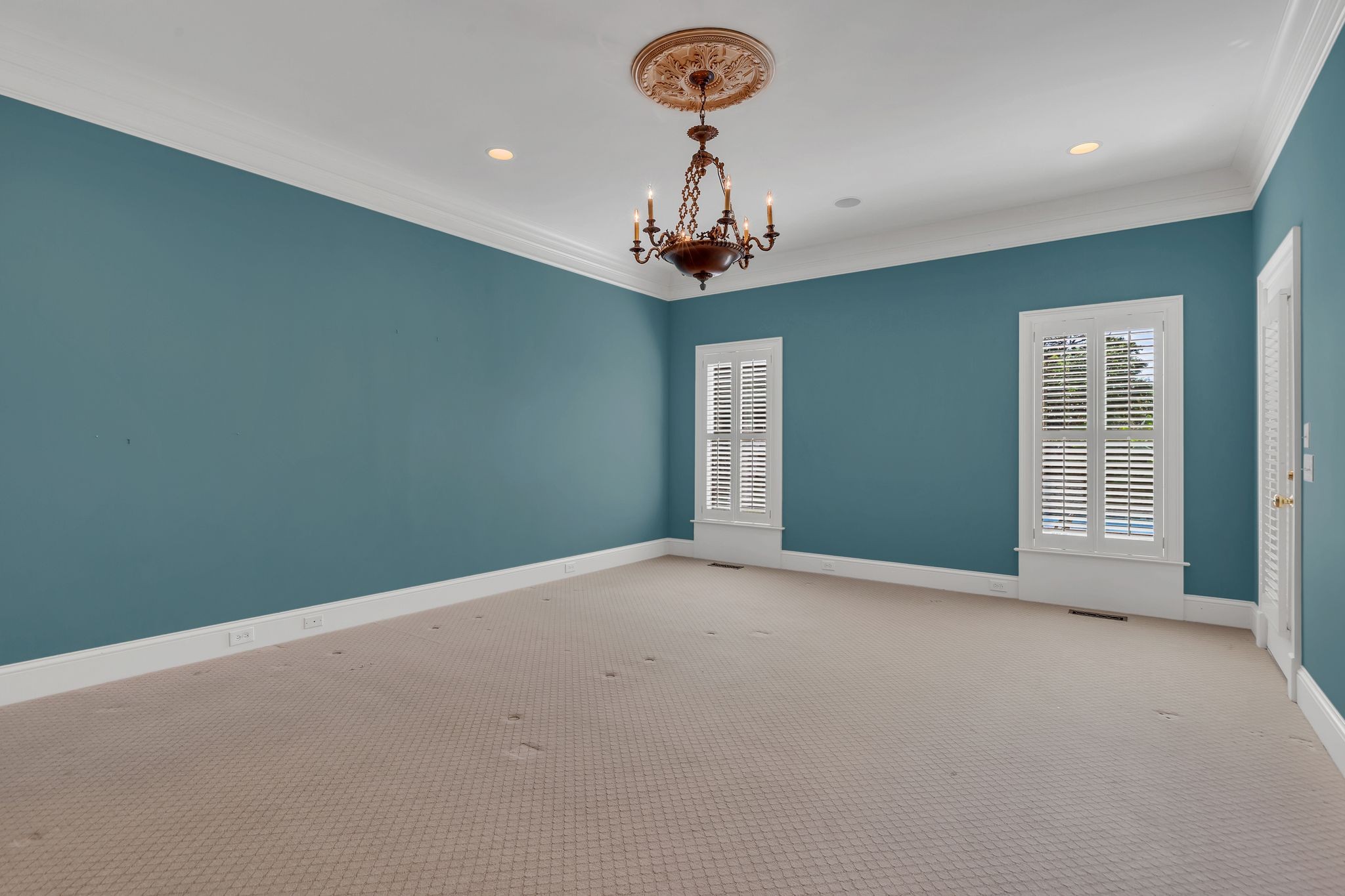 1512 Mirabella Way
