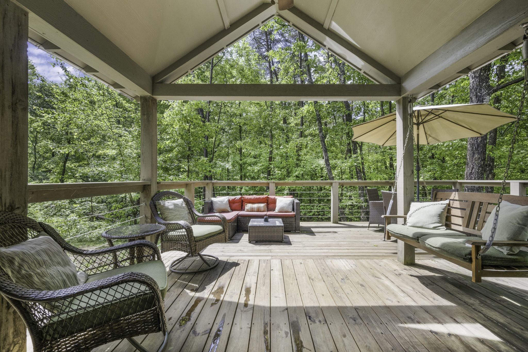 484 Deer Lick Trail