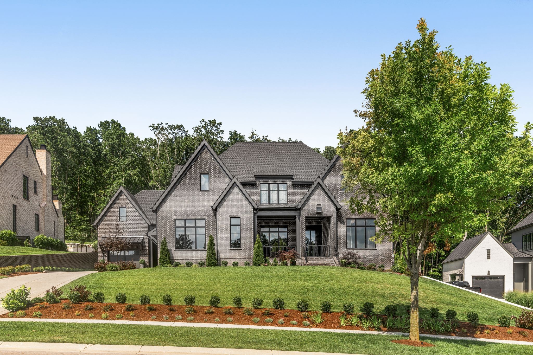 8500 Heirloom Blvd