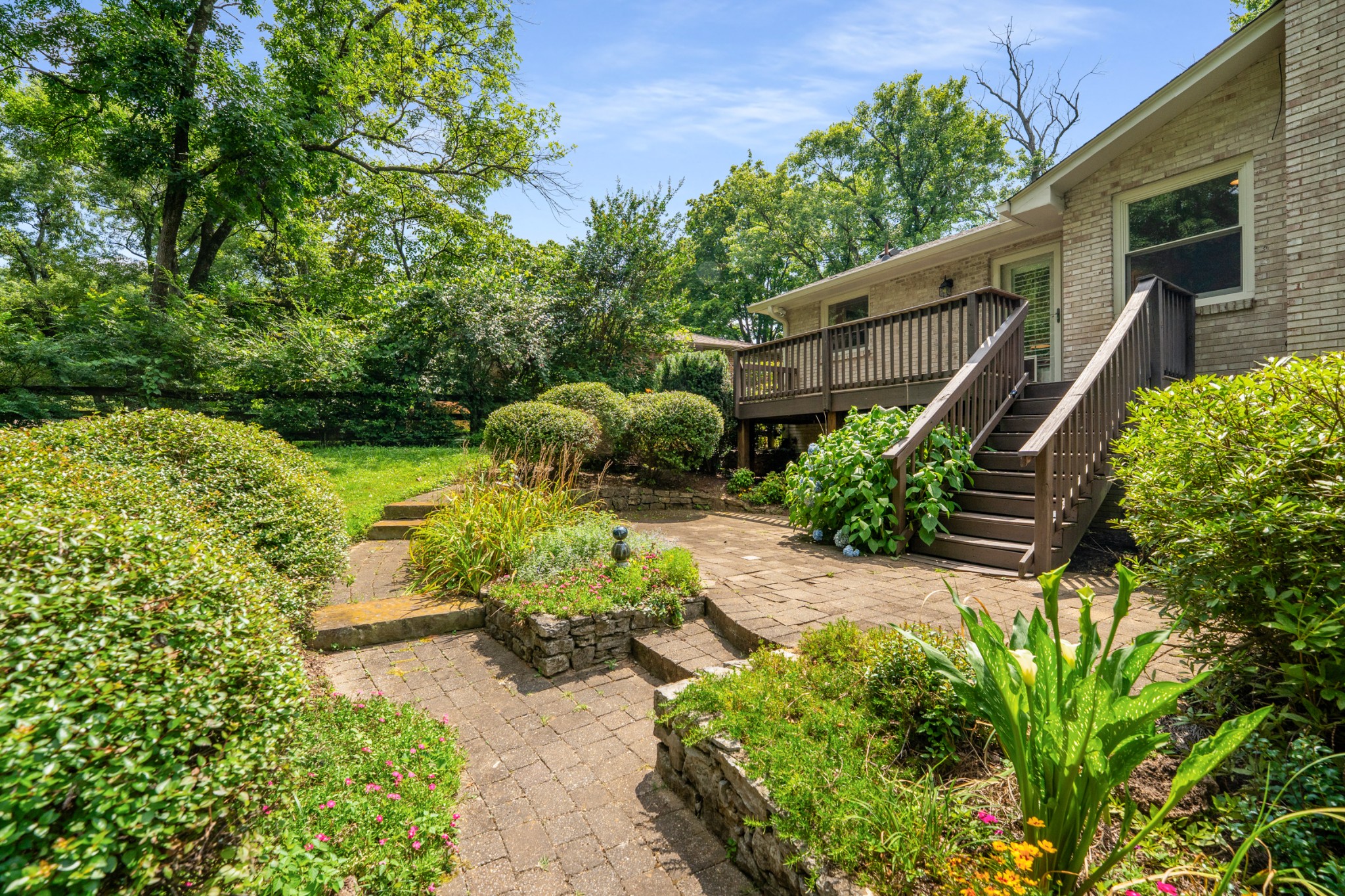 5428 Wakefield Dr