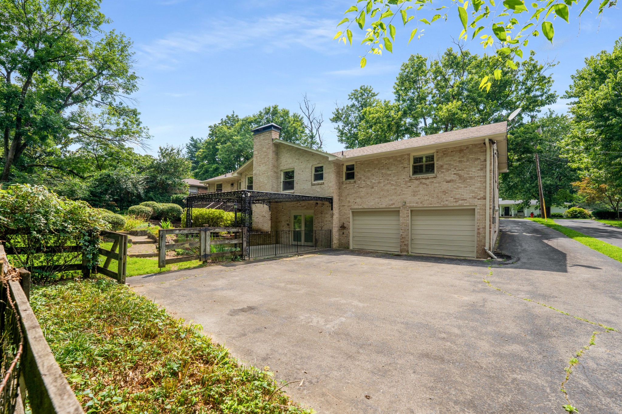 5428 Wakefield Dr