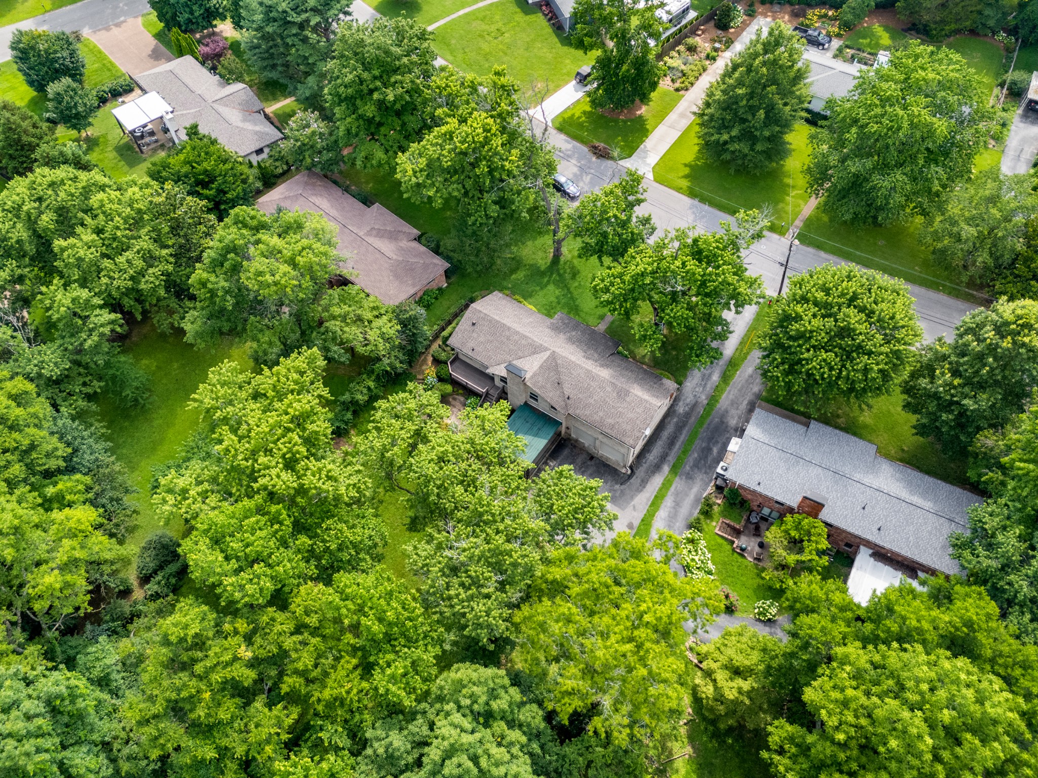 5428 Wakefield Dr