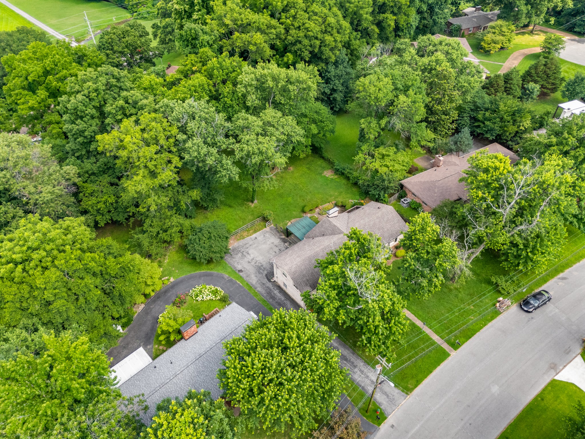 5428 Wakefield Dr
