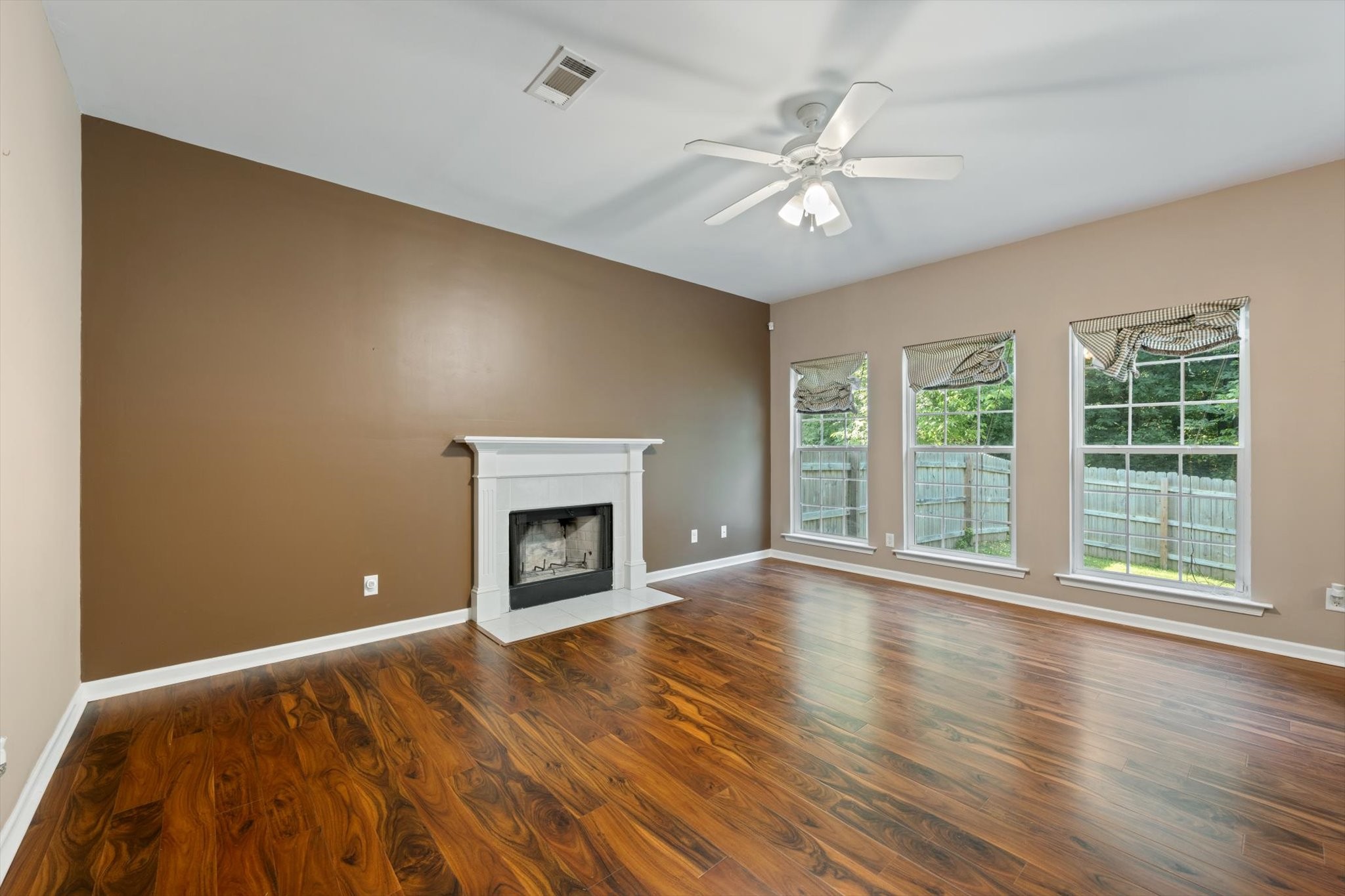 1554 Laurel Ledge Drive