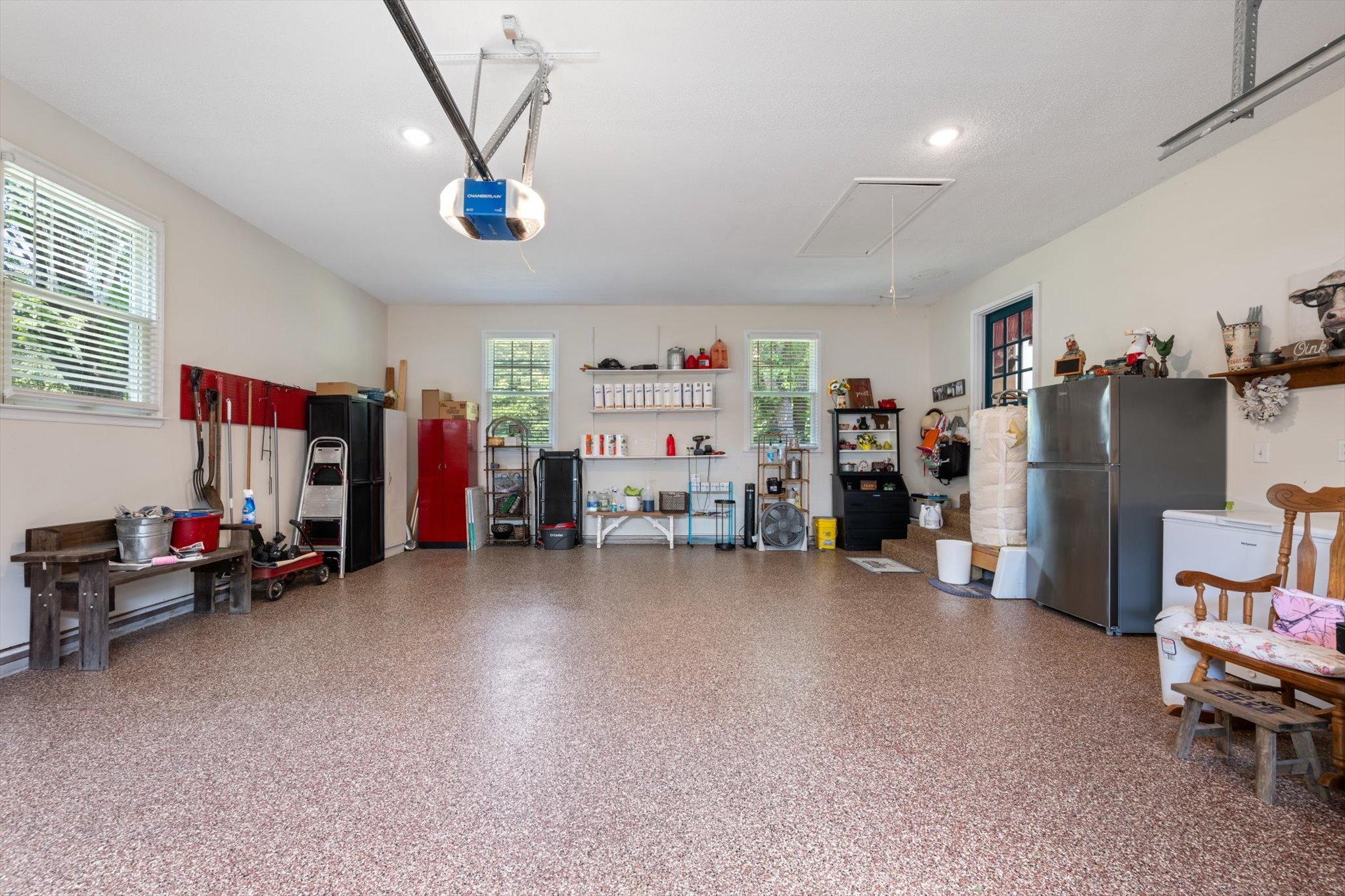 106 McFarlin Rd