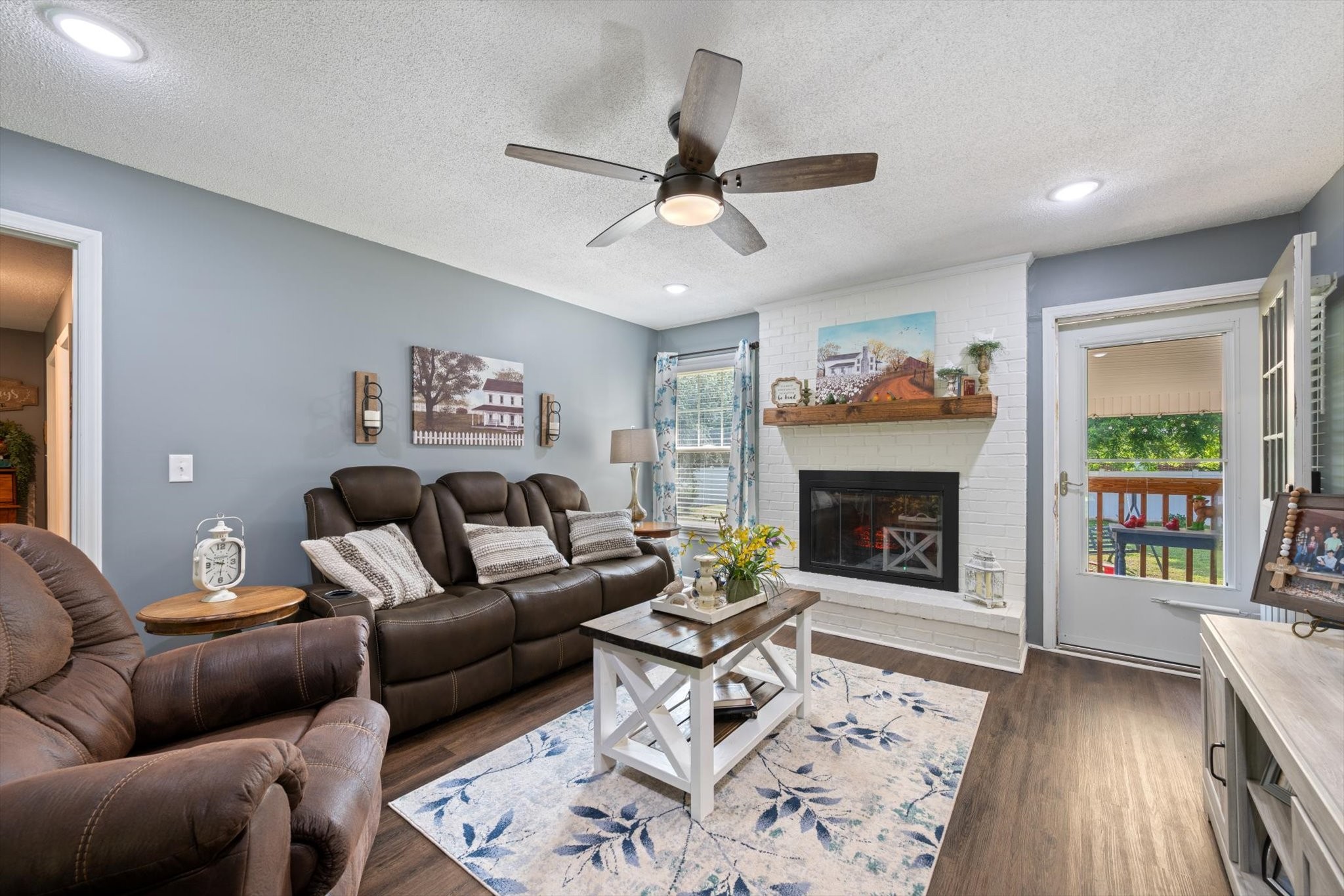 106 McFarlin Rd
