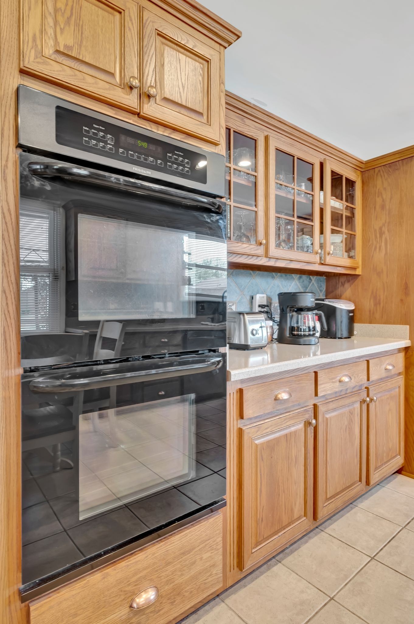 1803 W Lori Lee Dr