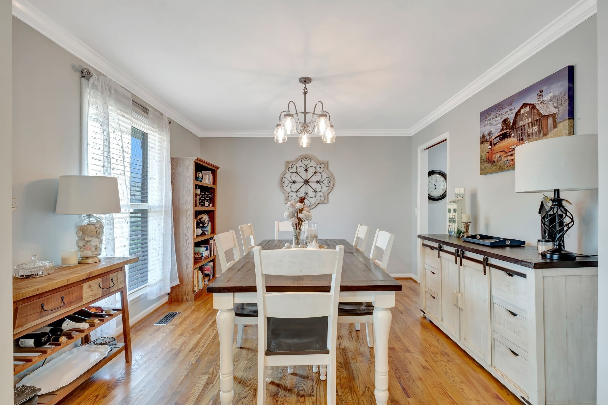 1803 W Lori Lee Dr