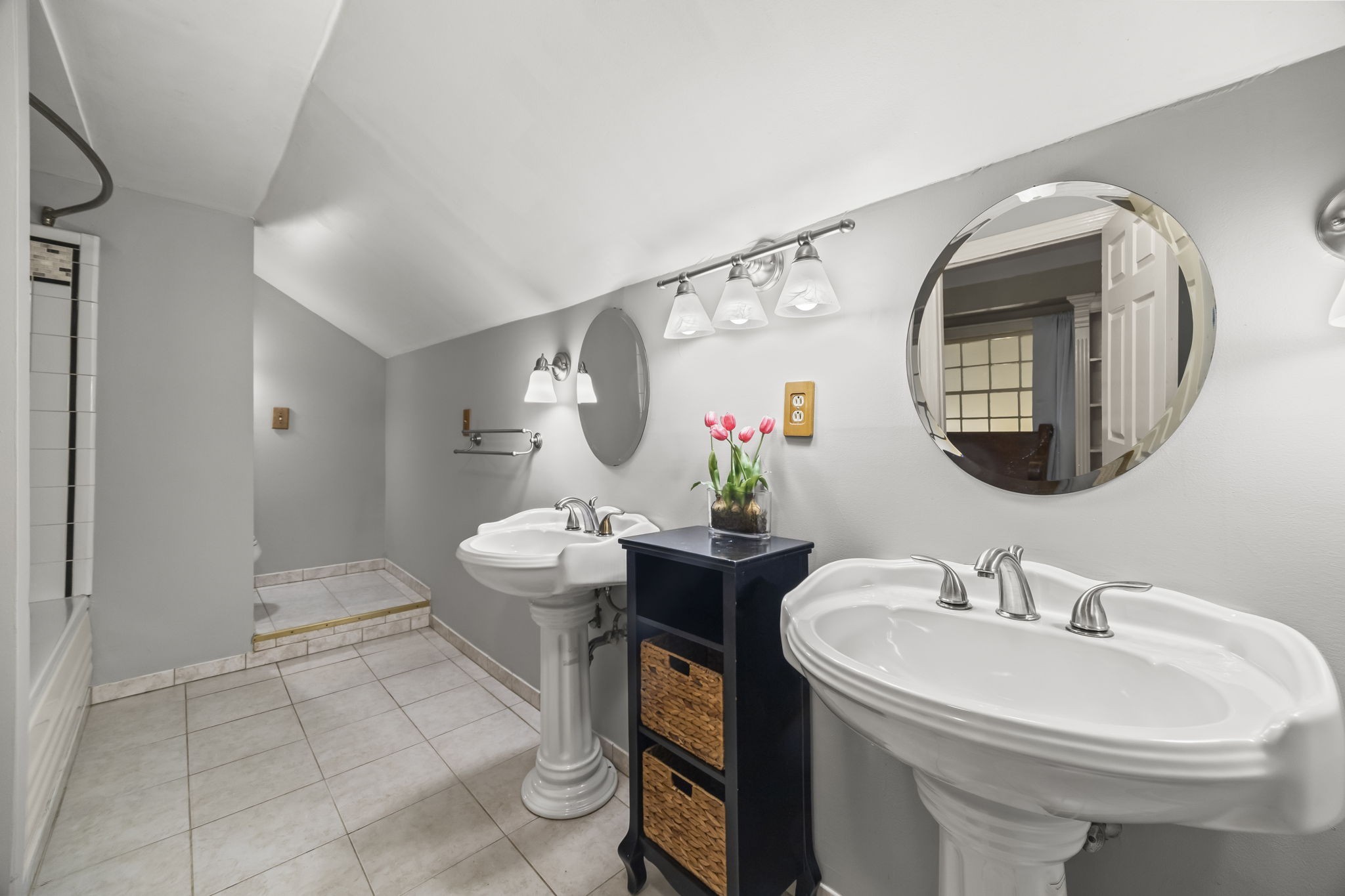 5353 Green Valley Ct
