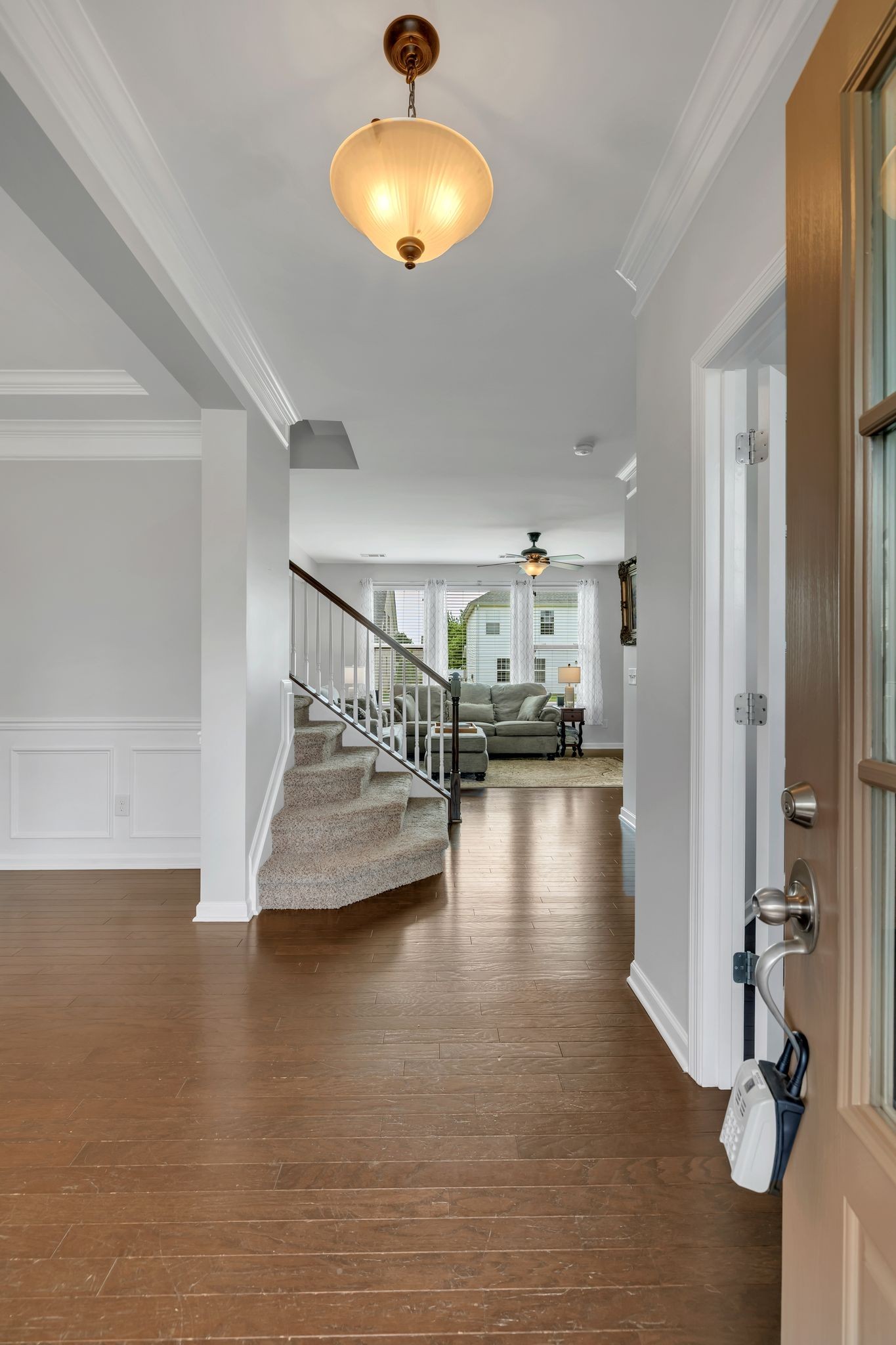 1232 Stockwell Dr
