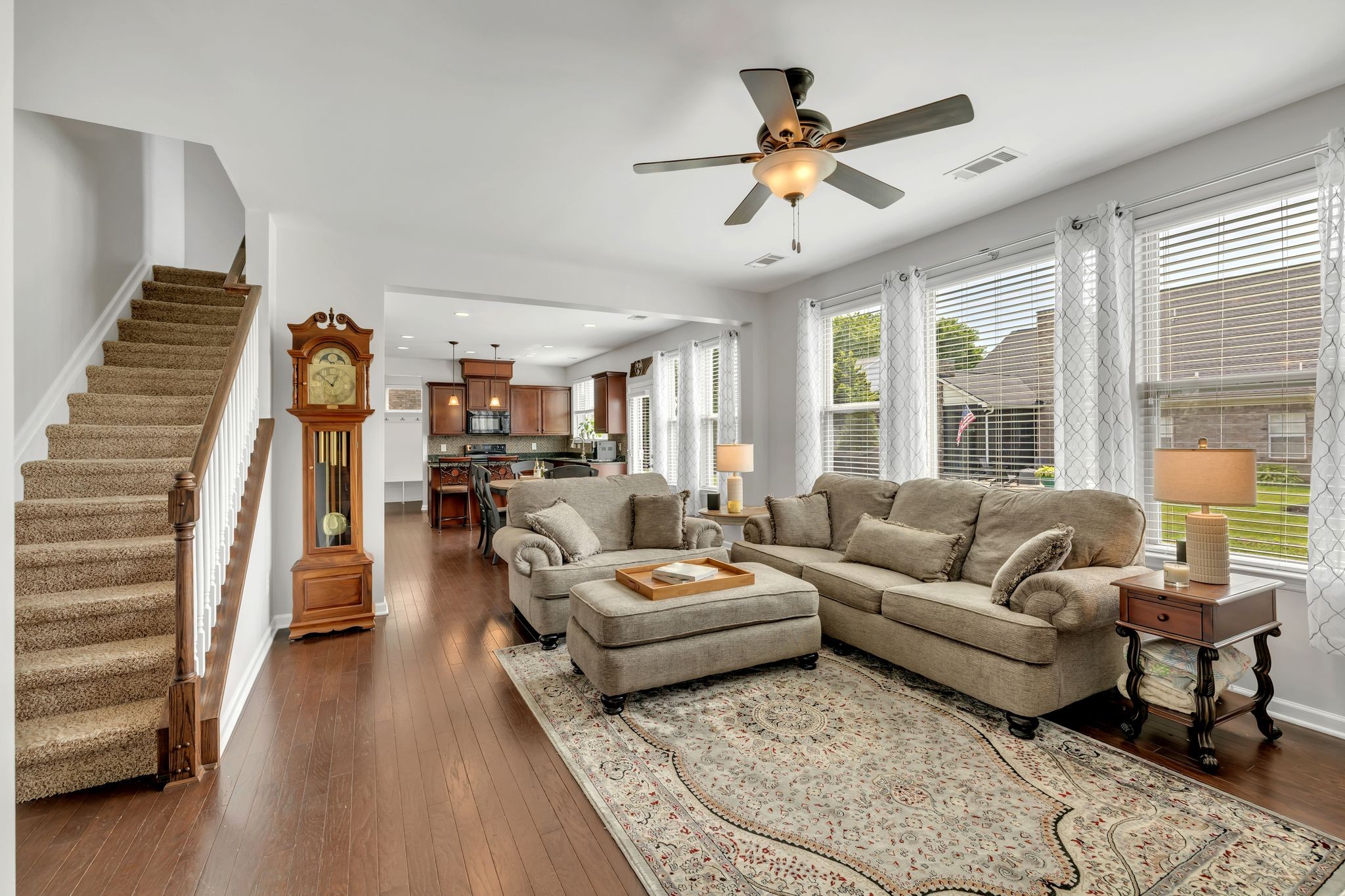 1232 Stockwell Dr
