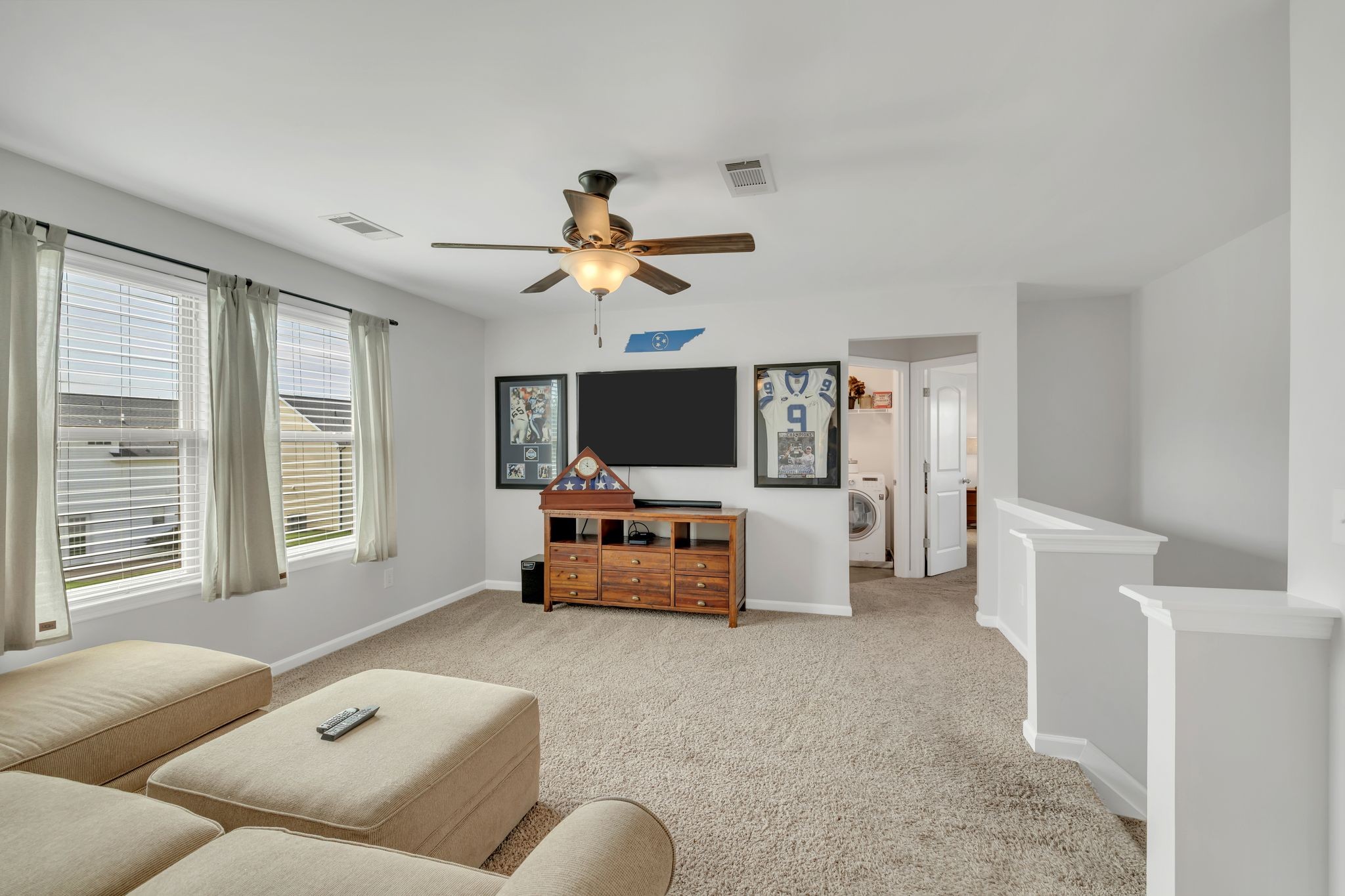 1232 Stockwell Dr