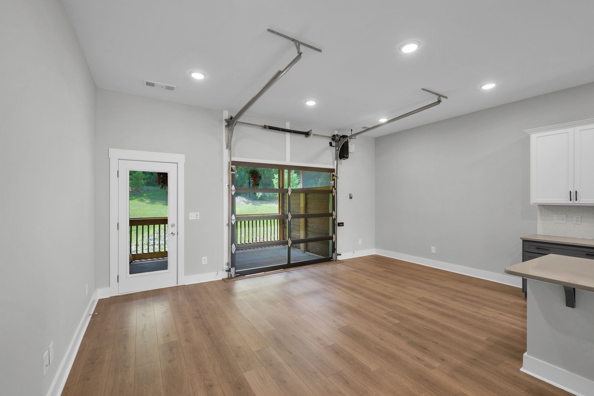 203 Stonecrest Cir