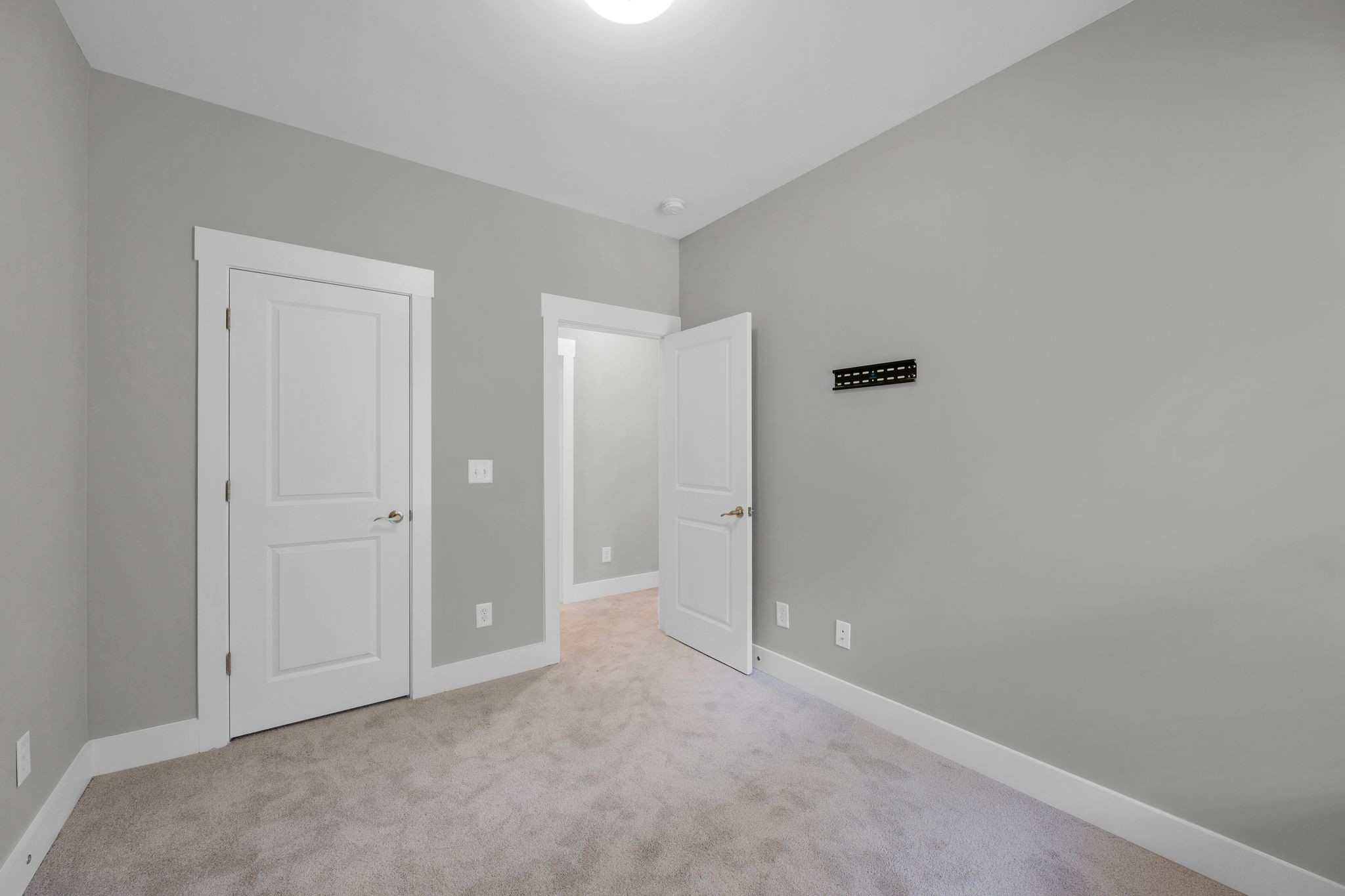 203 Stonecrest Cir