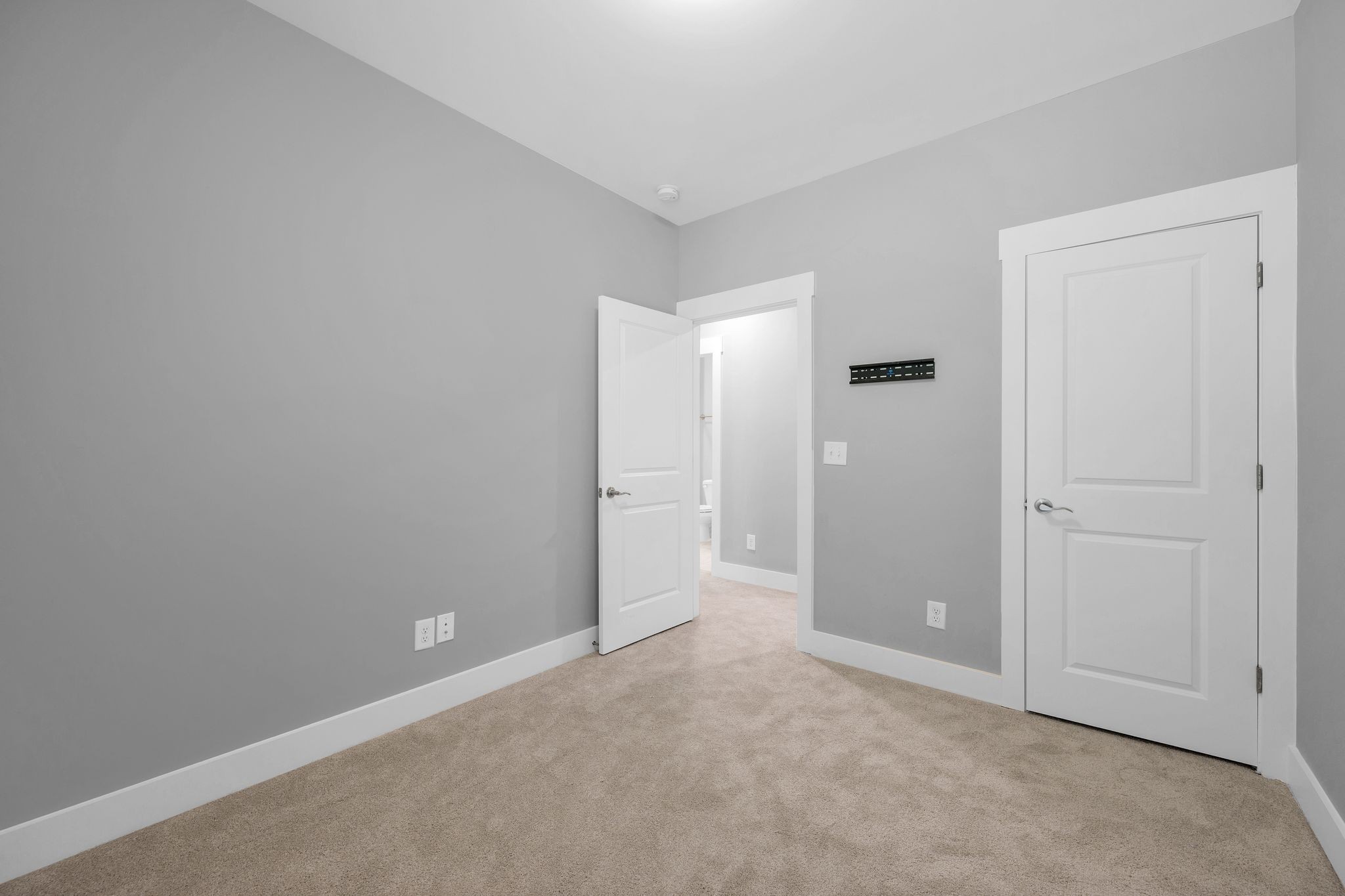 203 Stonecrest Cir