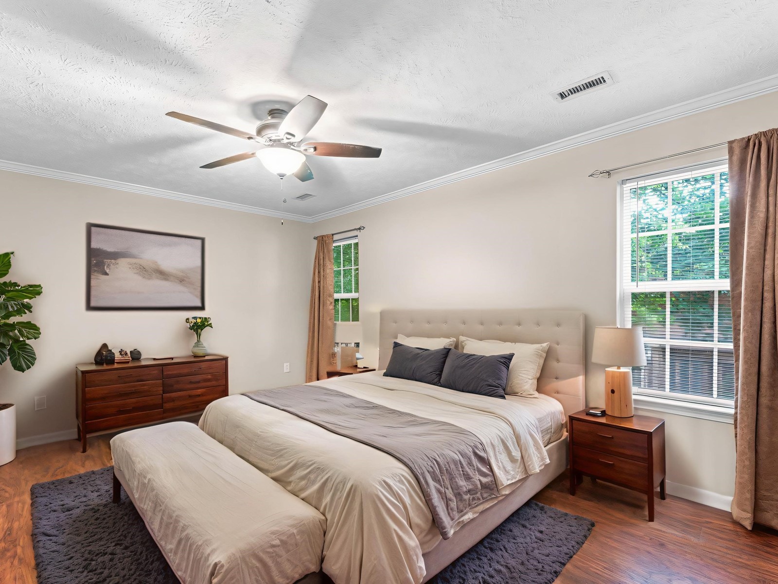 304 Indian Park Dr