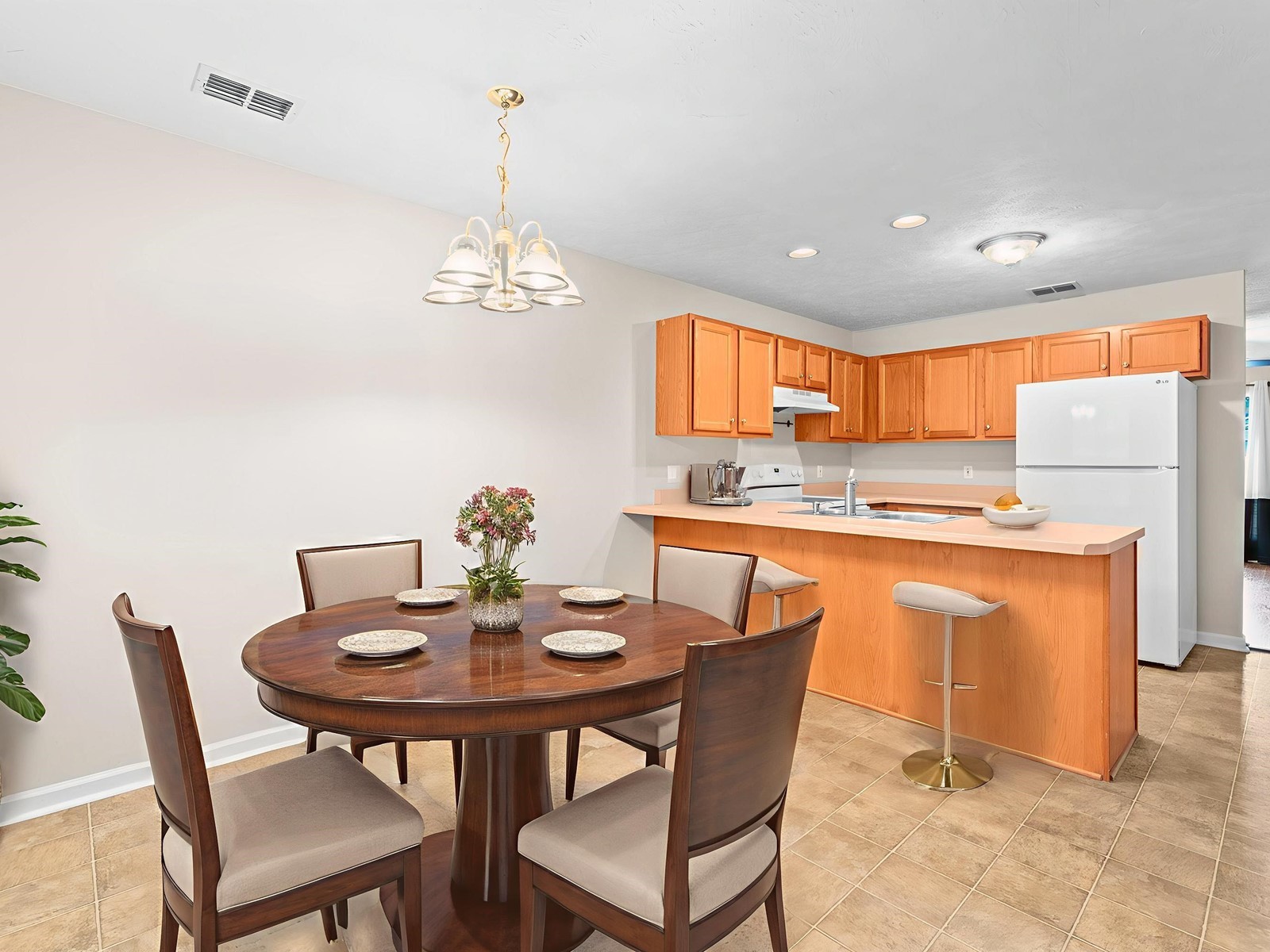 304 Indian Park Dr