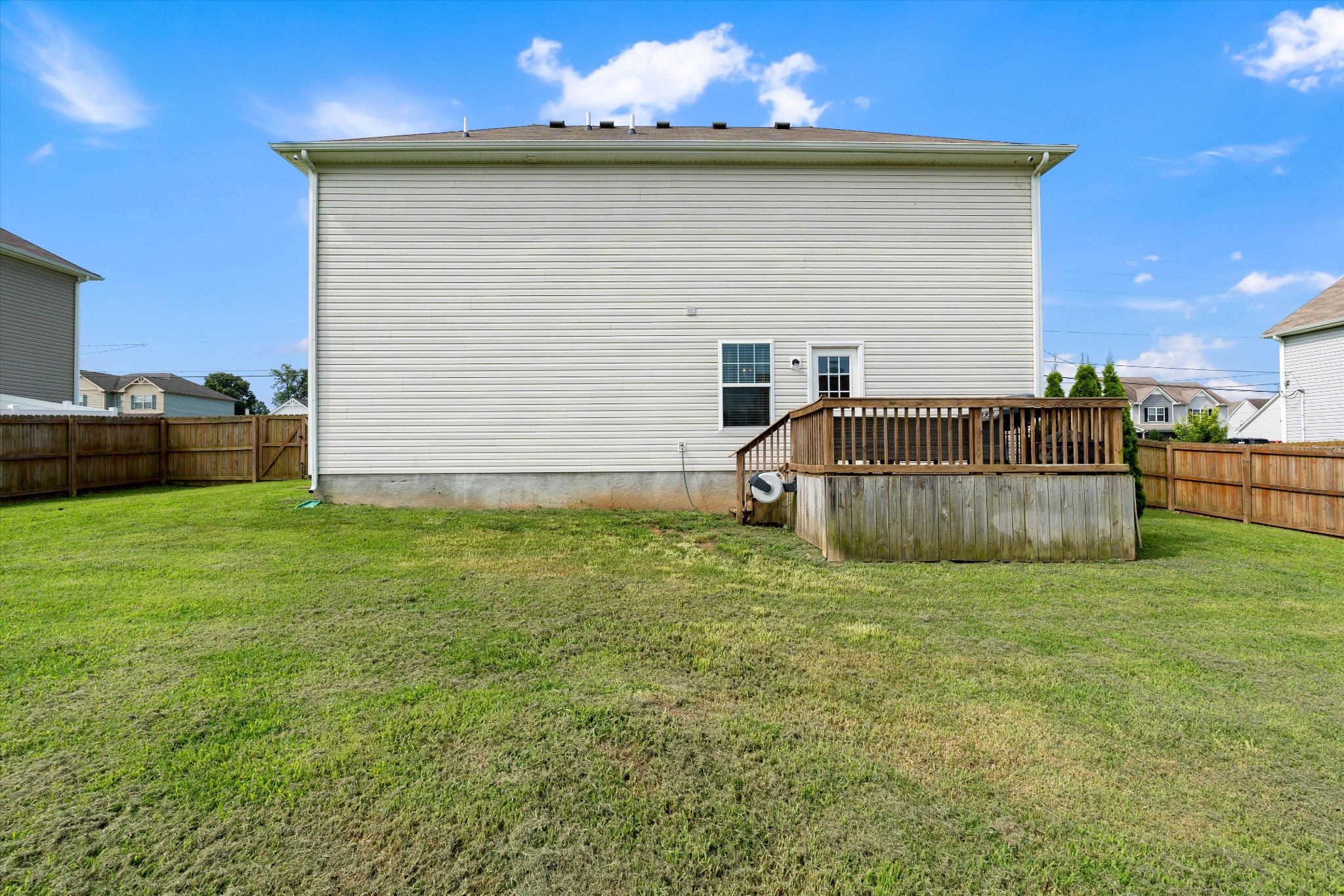 734 Hollandale Rd