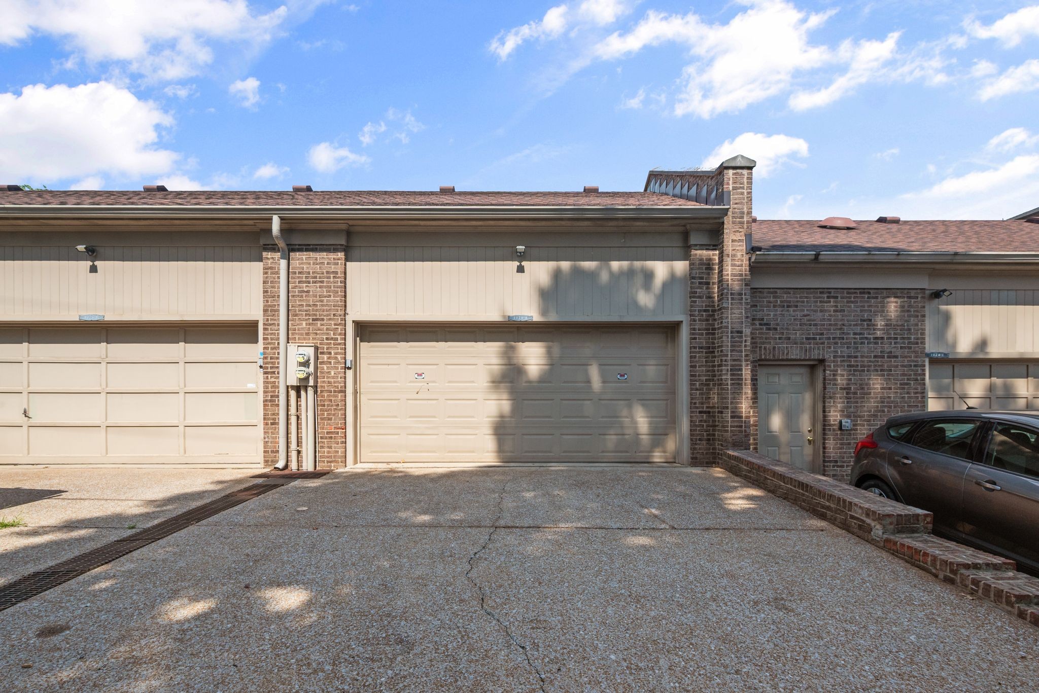 1026A 18th Ave, S