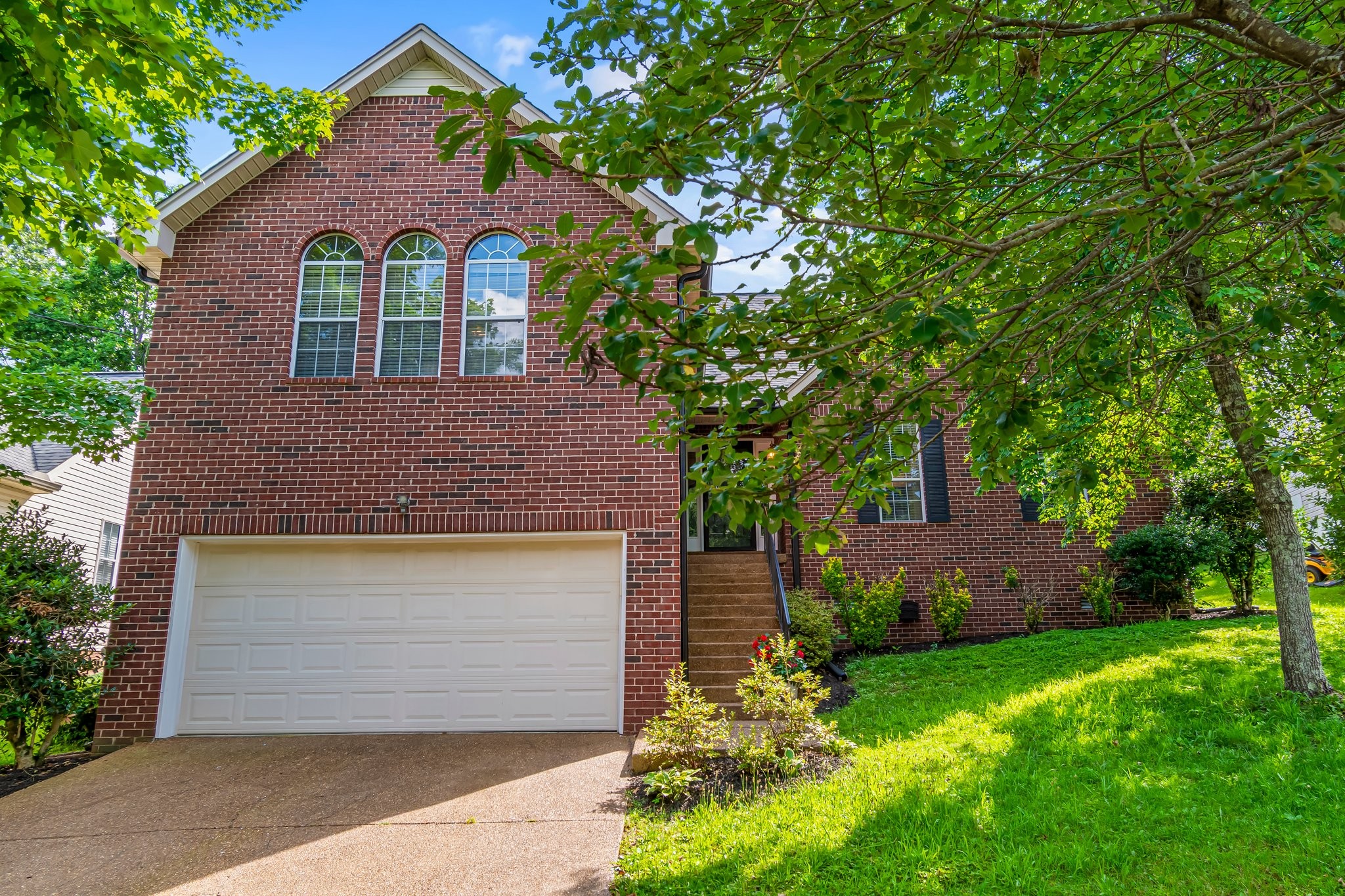 1817 Bryce Cir
