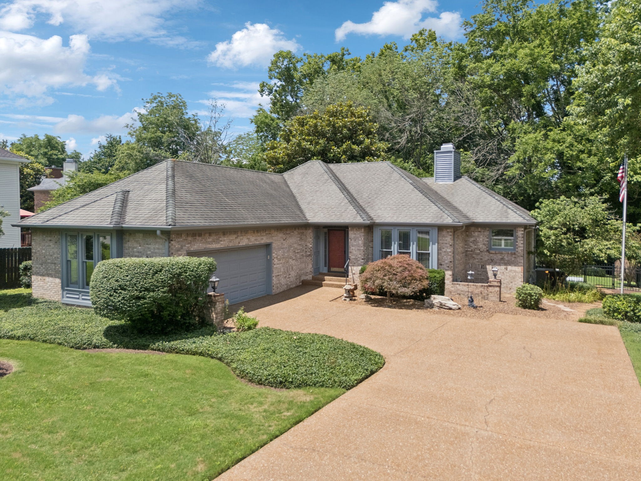 3017 Liberty Hills Dr