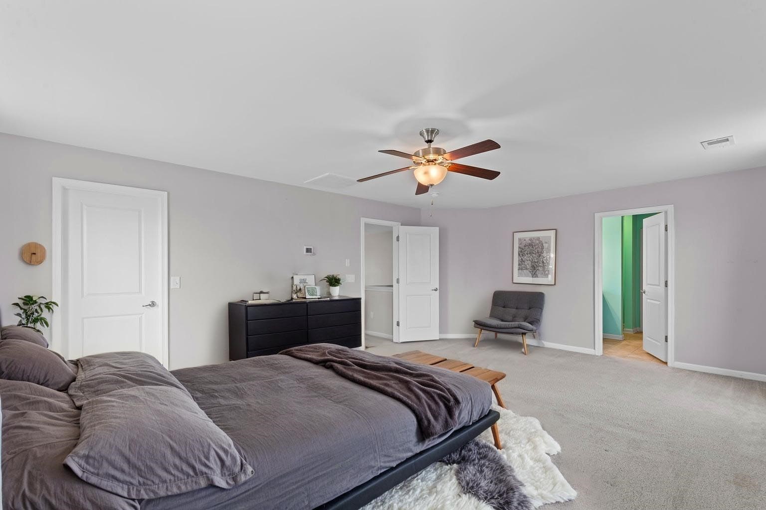 2207 Ambergate Dr