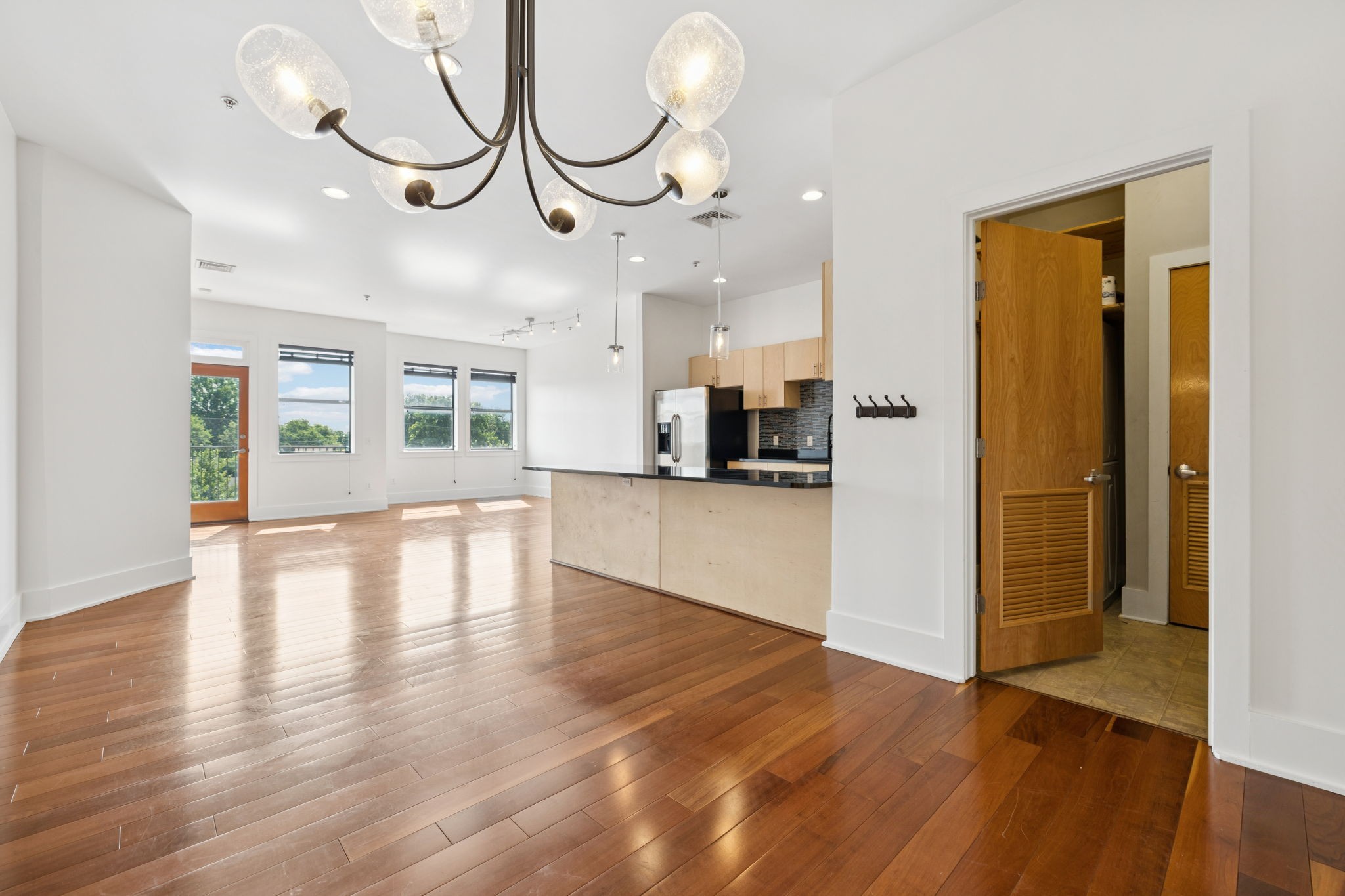 2201 8th Ave, S Unit: 306