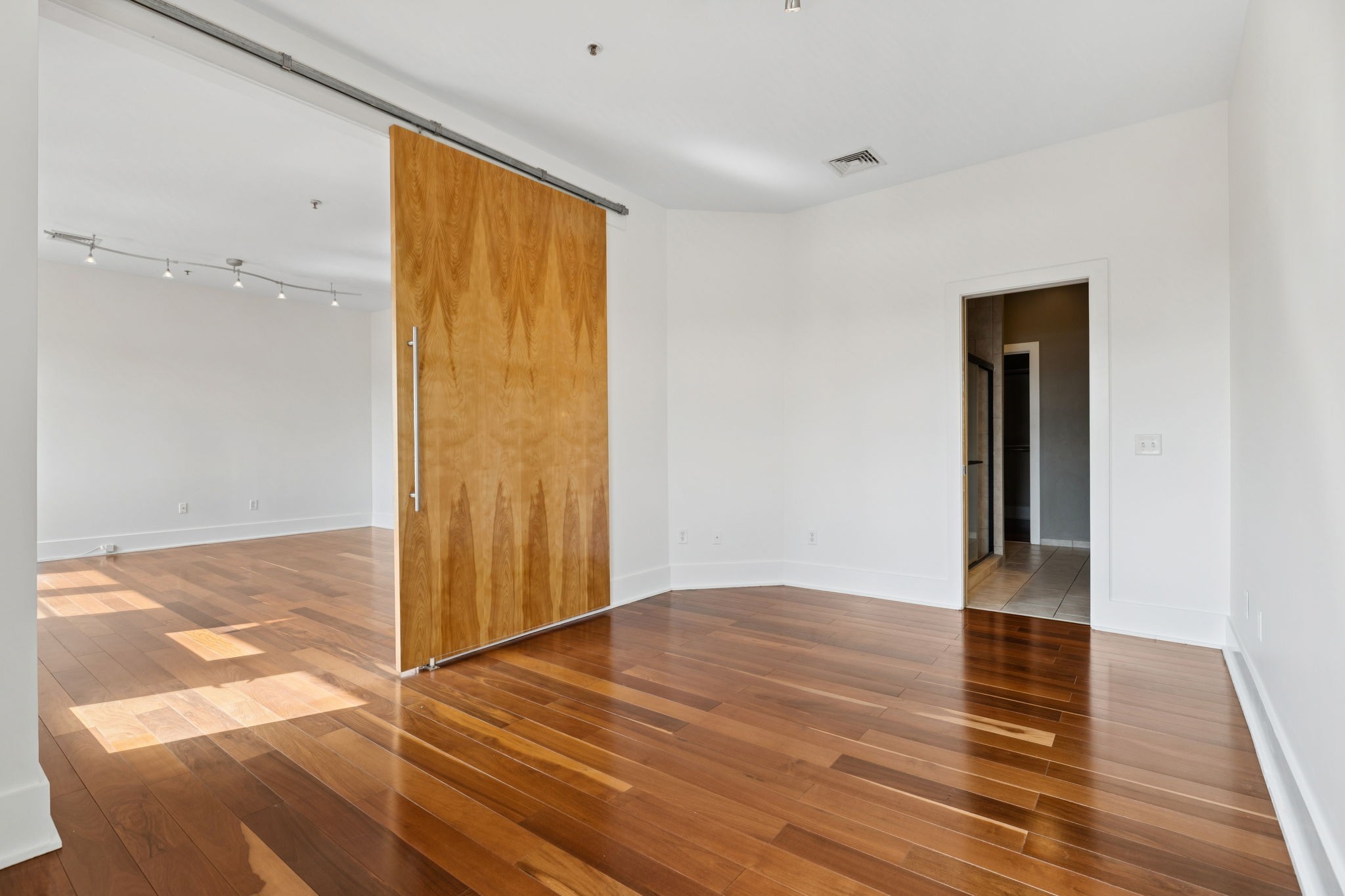 2201 8th Ave, S Unit: 306