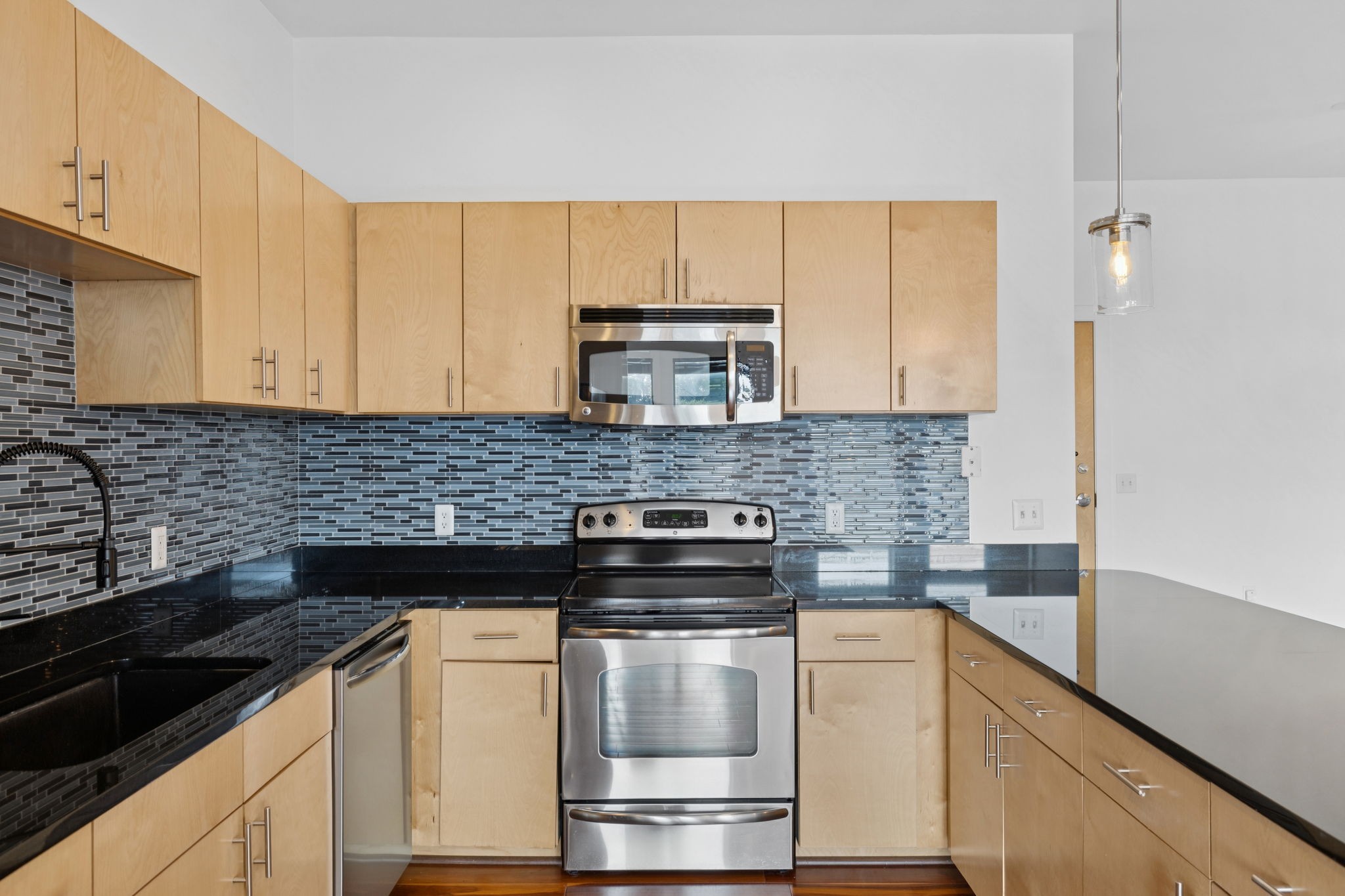 2201 8th Ave, S Unit: 306