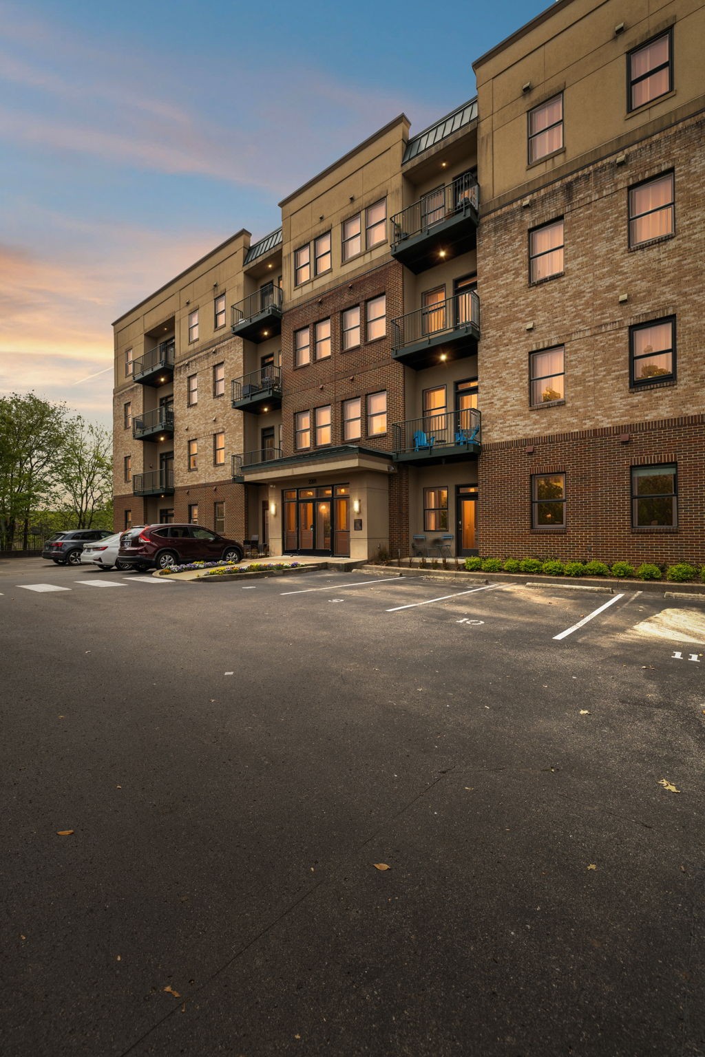 2201 8th Ave, S Unit: 306