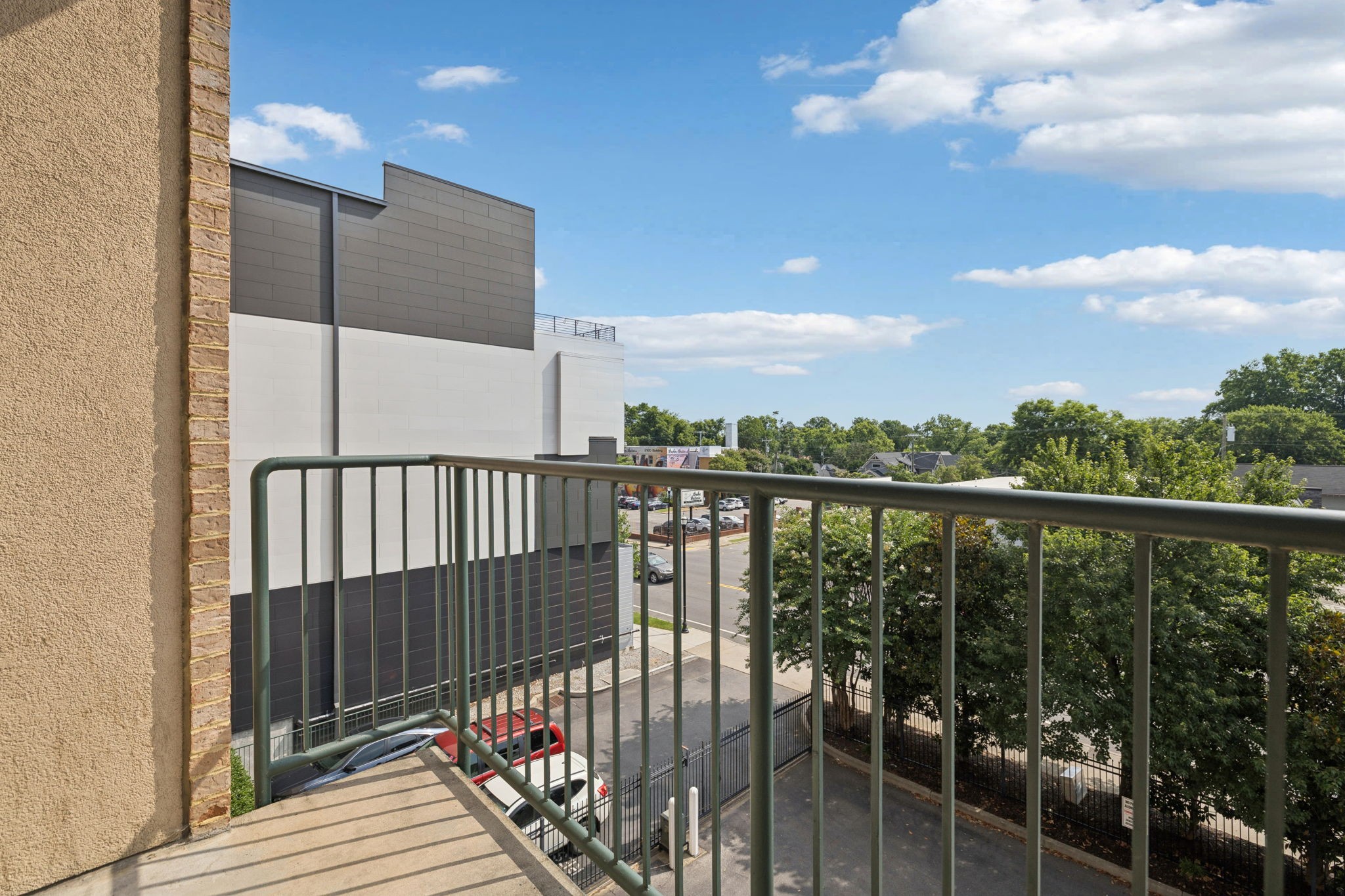 2201 8th Ave, S Unit: 306