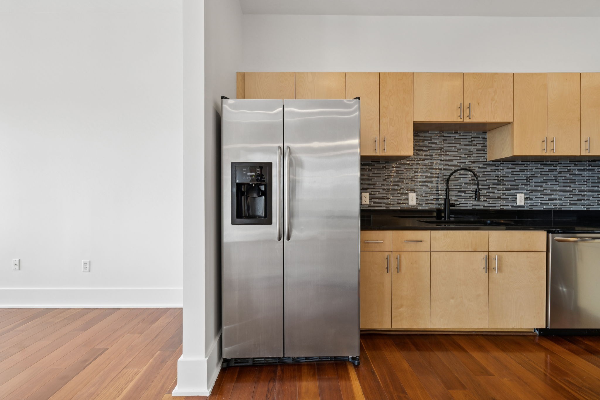 2201 8th Ave, S Unit: 306