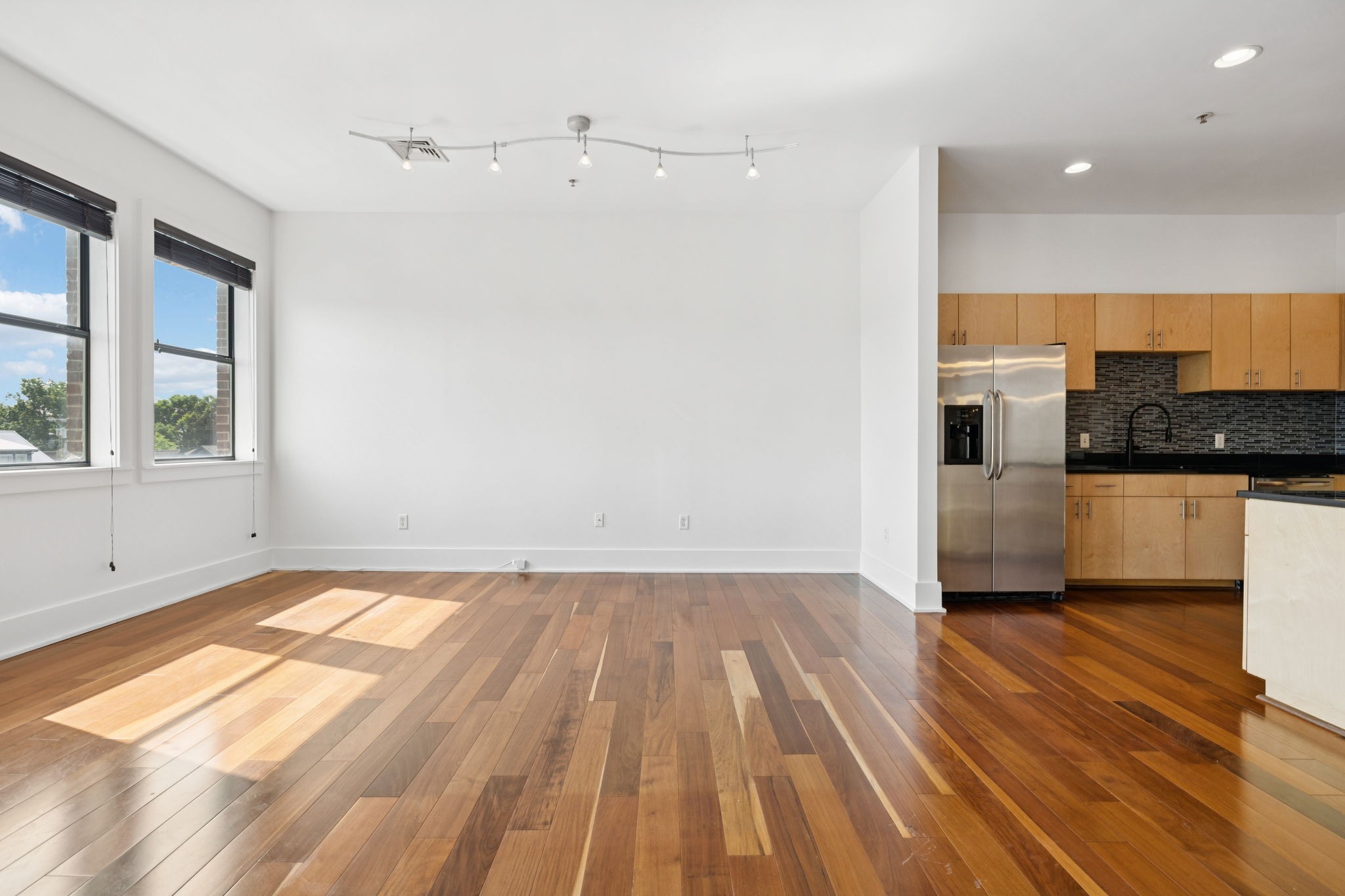 2201 8th Ave, S Unit: 306