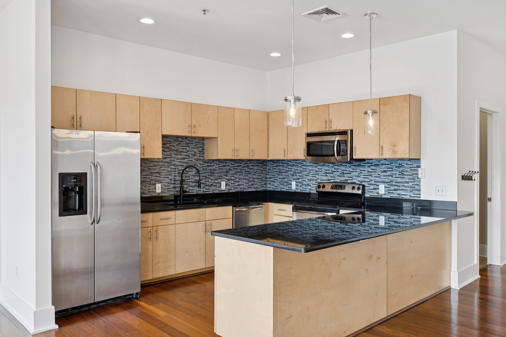 2201 8th Ave, S Unit: 306