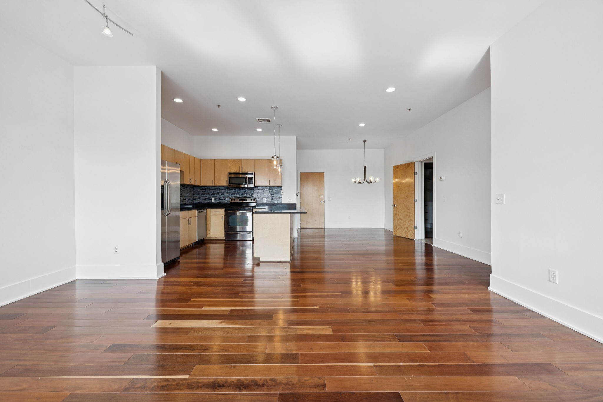 2201 8th Ave, S Unit: 306